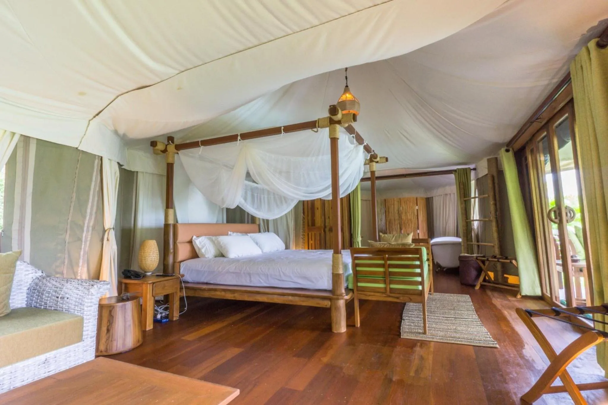 Photo of the whole room, Bed in 9 Hornbills Tented Camp