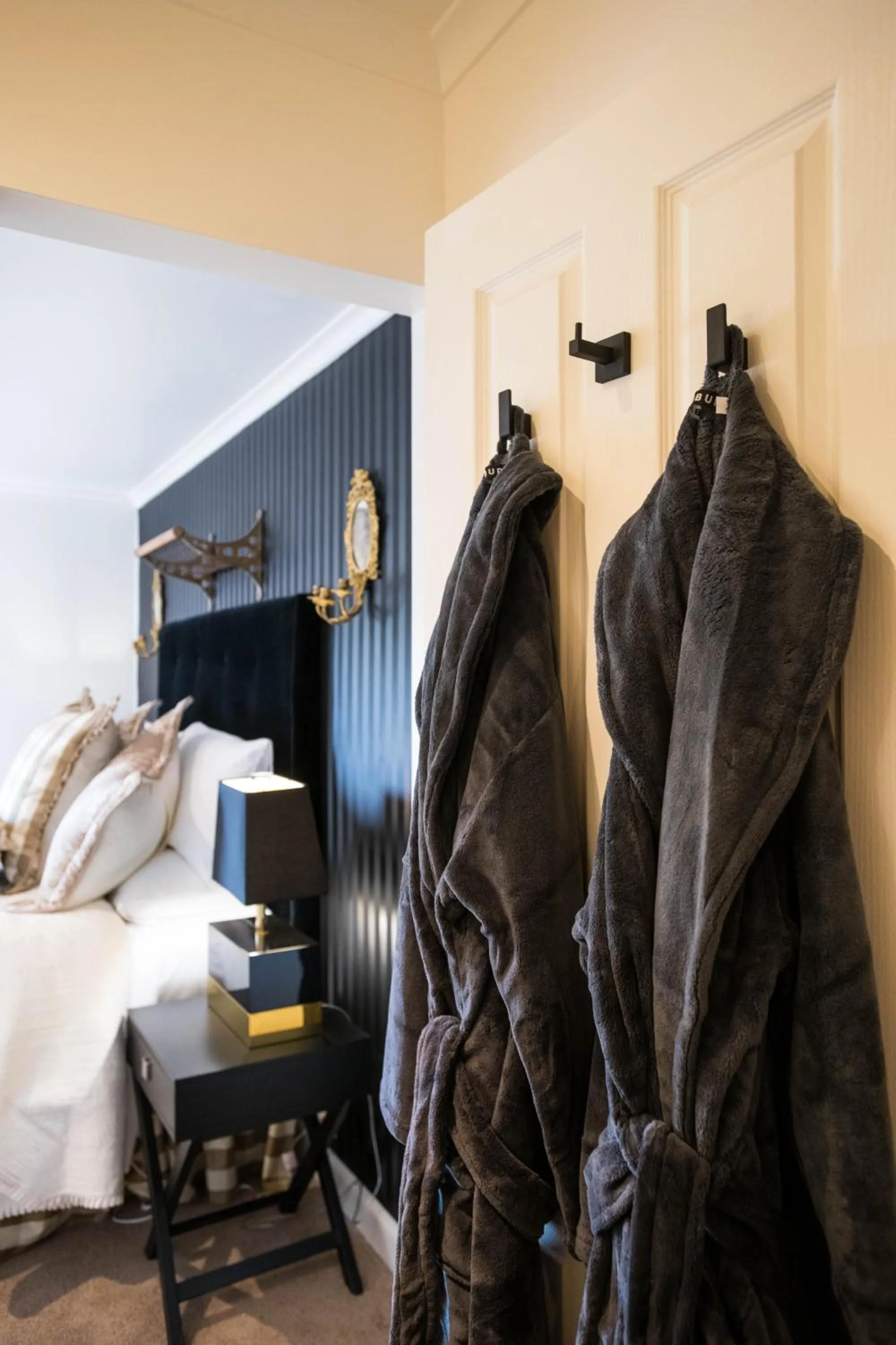 Bed in Battery Point Boutique Accommodation