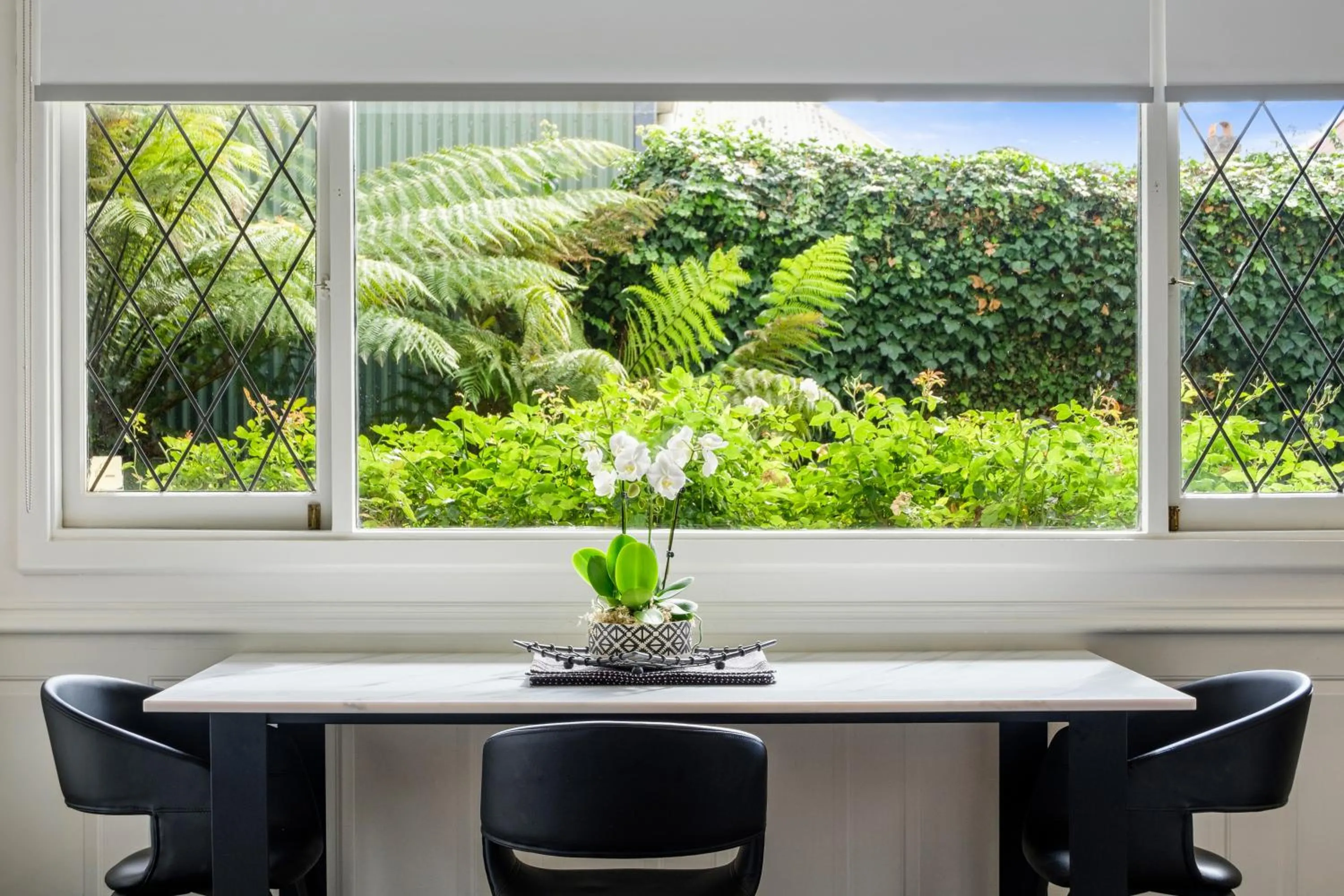 Dining area in Battery Point Boutique Accommodation