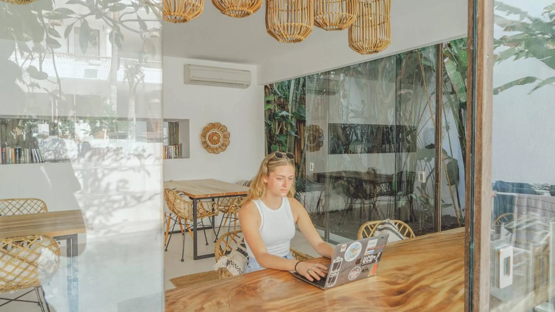 Business facilities in The Green Room Canggu