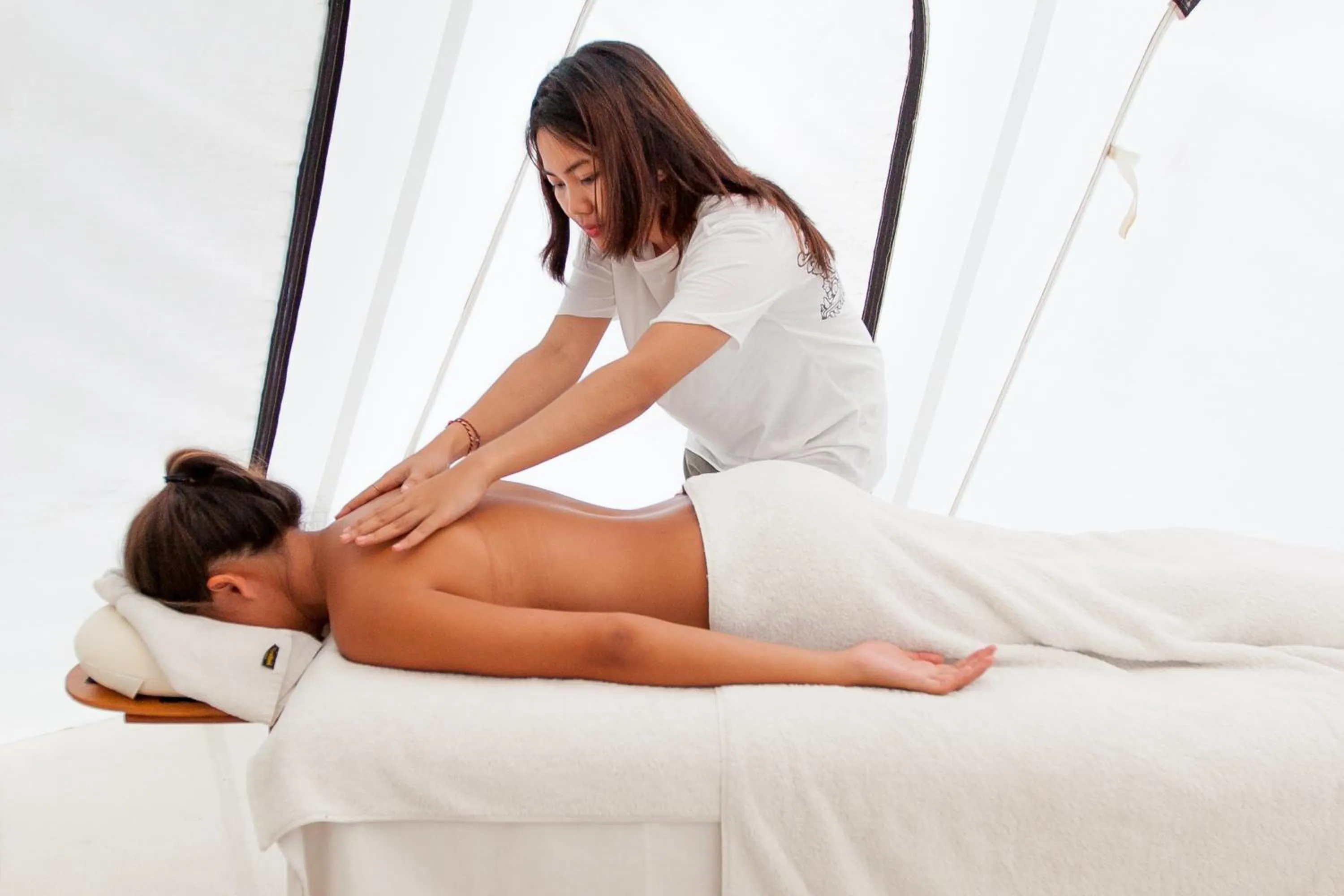Massage in The Green Room Seminyak