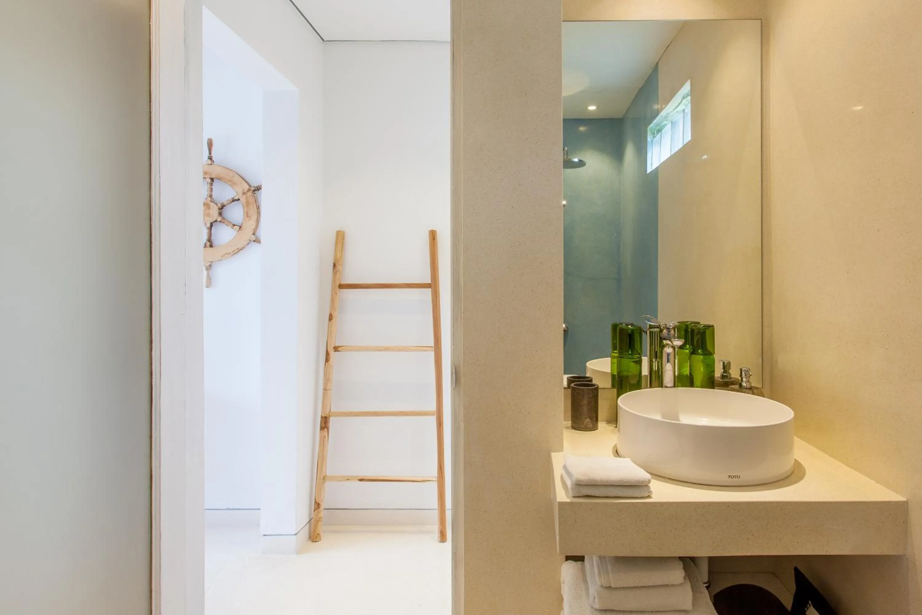 Bathroom in The Green Room Seminyak