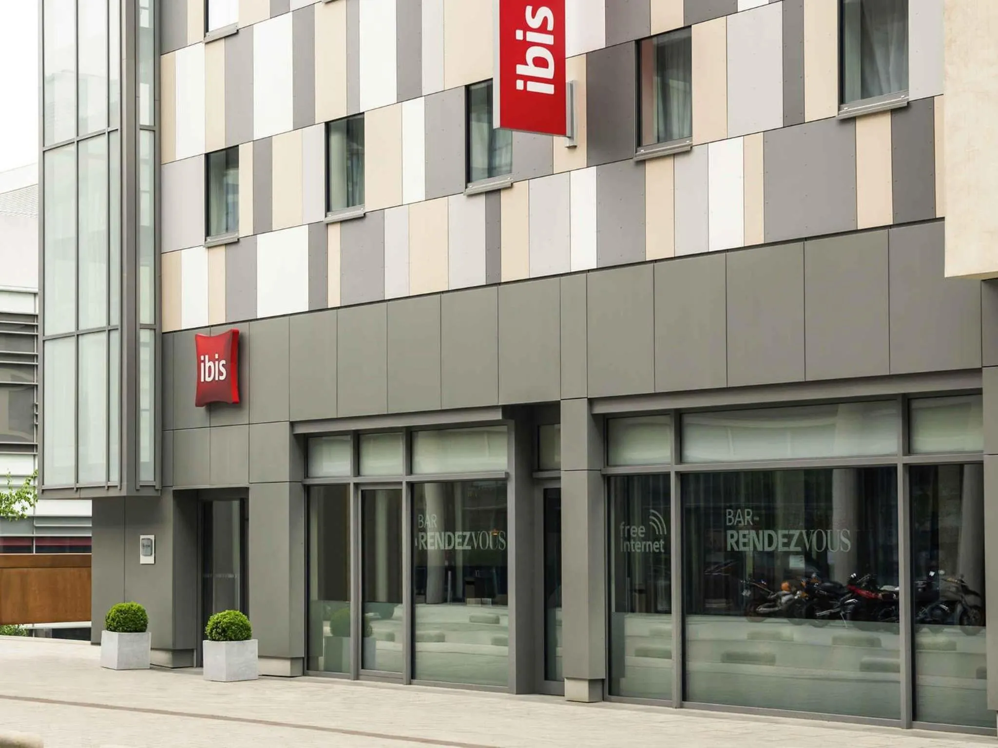 Property building in ibis Esch Belval