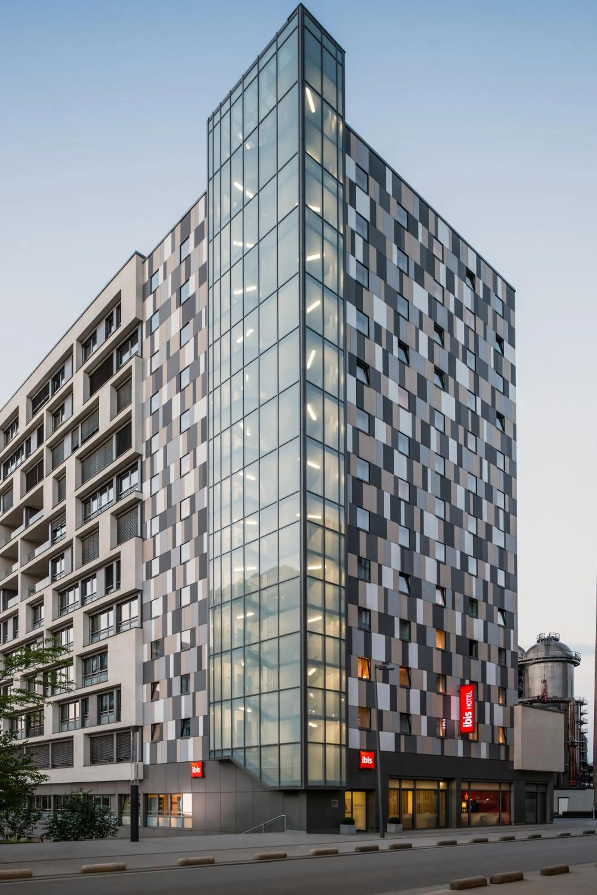 Property building in ibis Esch Belval