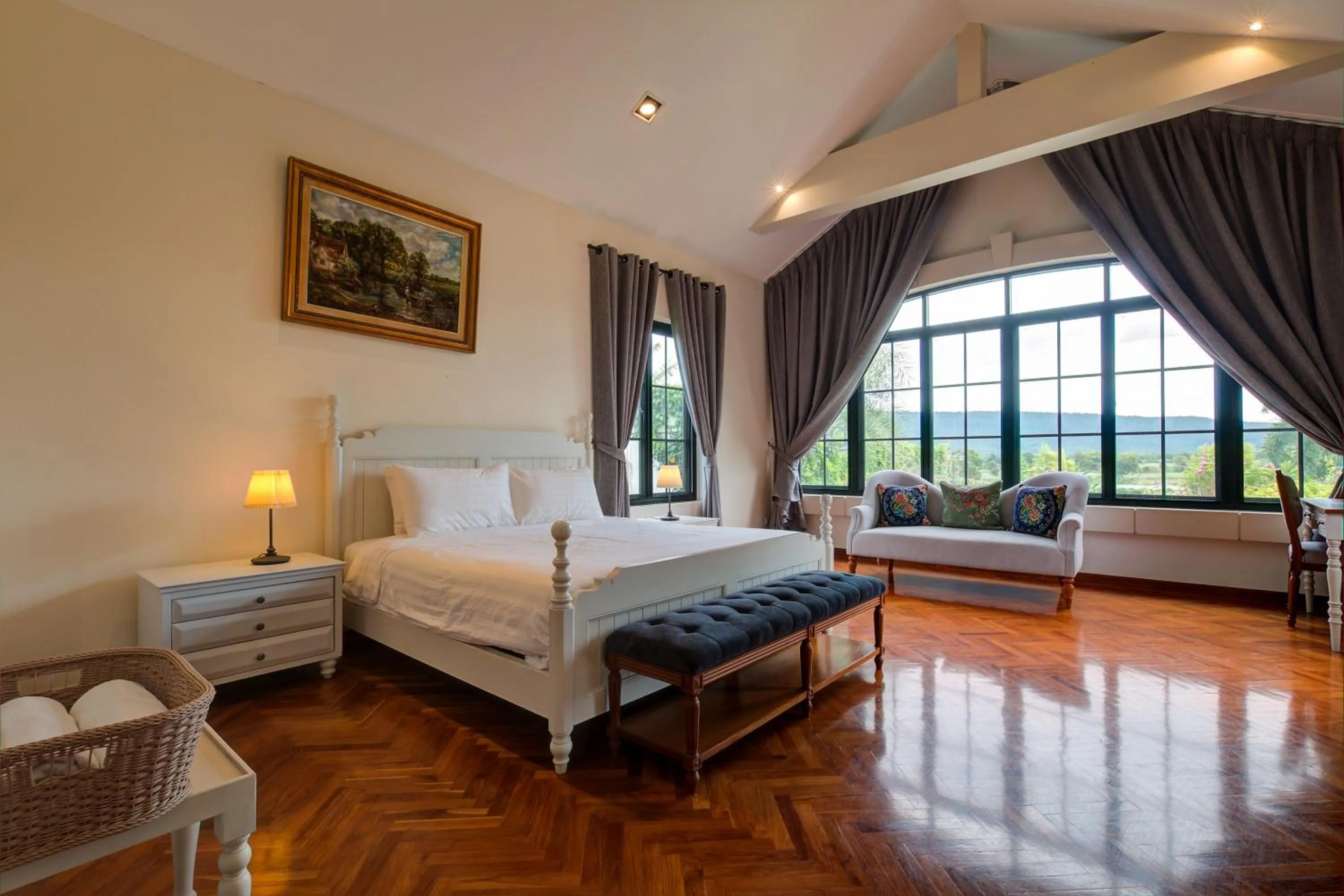 Bedroom, Bed in Chateau de Prim Khao Yai