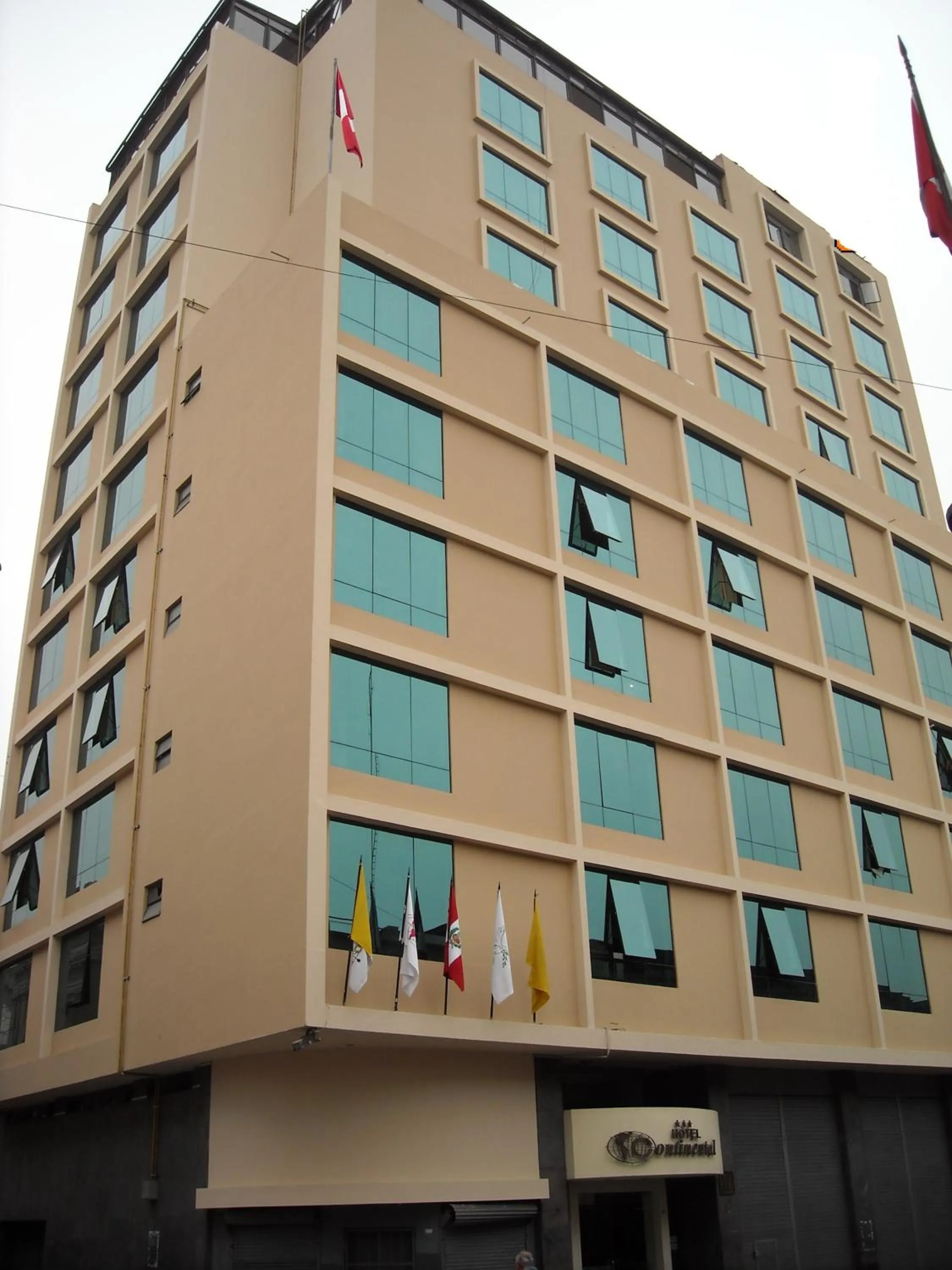 Facade/entrance in Hotel Continental Lima