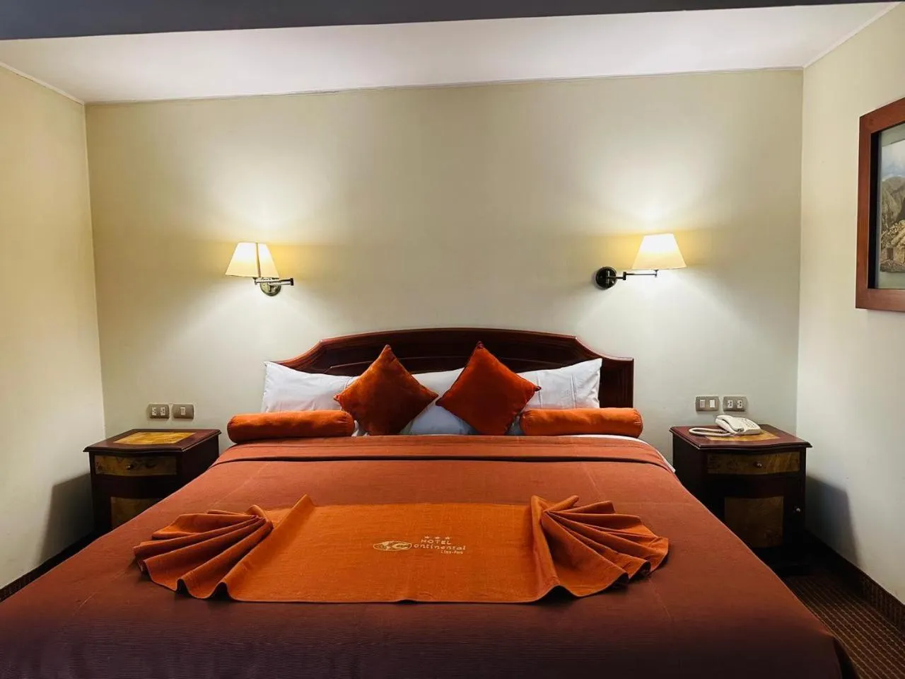 Bed in Hotel Continental Lima