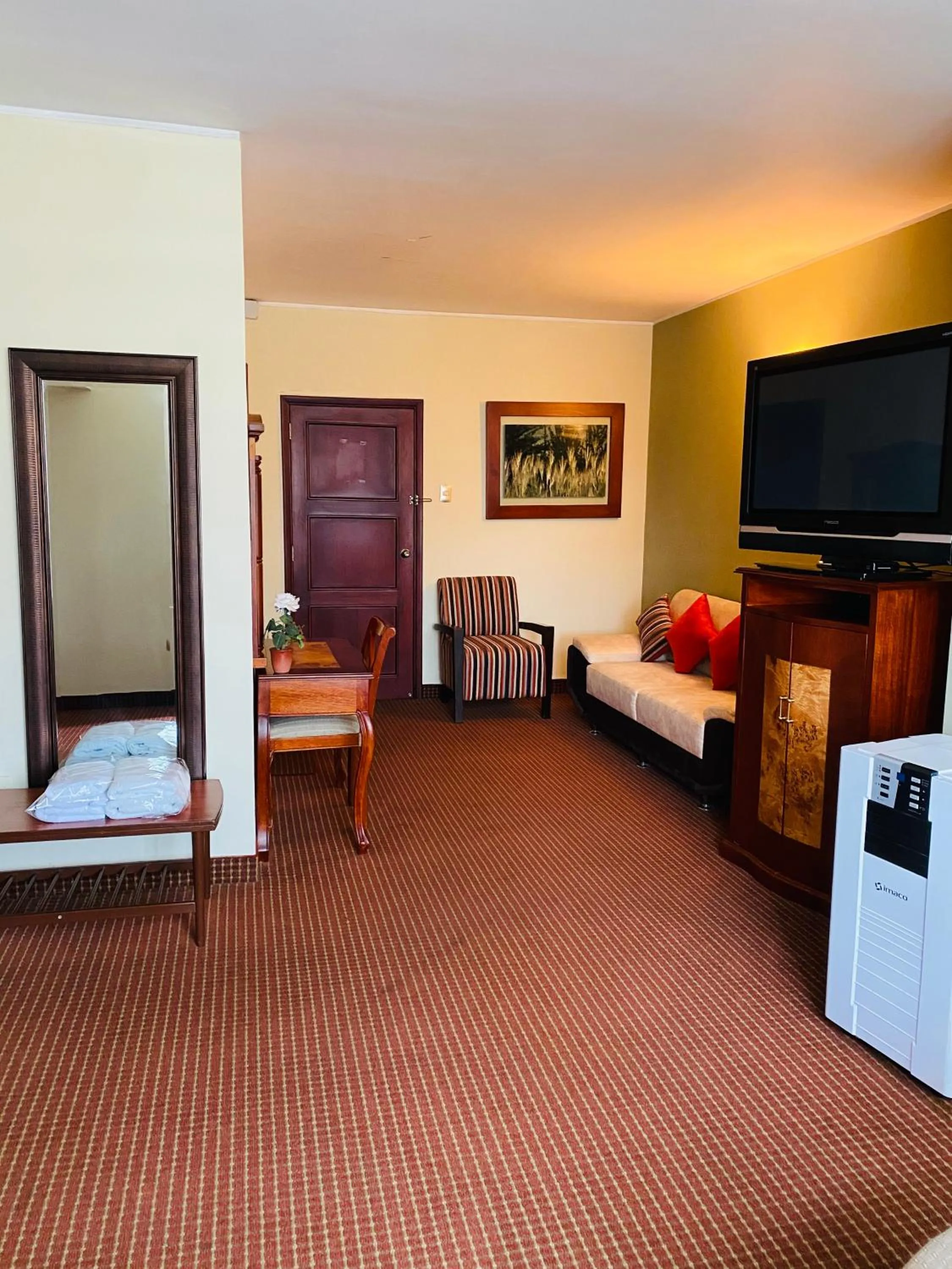 Bed in Hotel Continental Lima