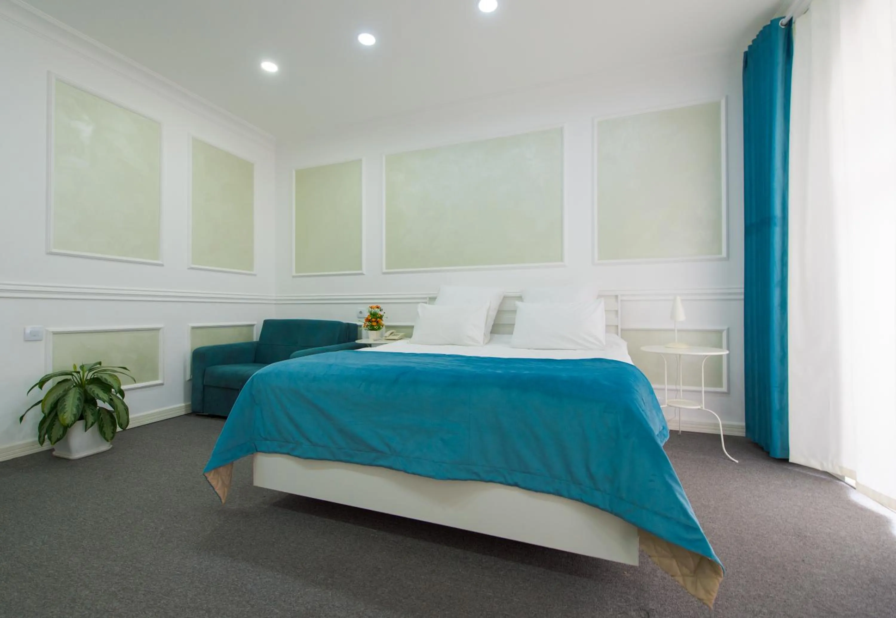 Bed in Two Seasons Boutique Hotel Baku