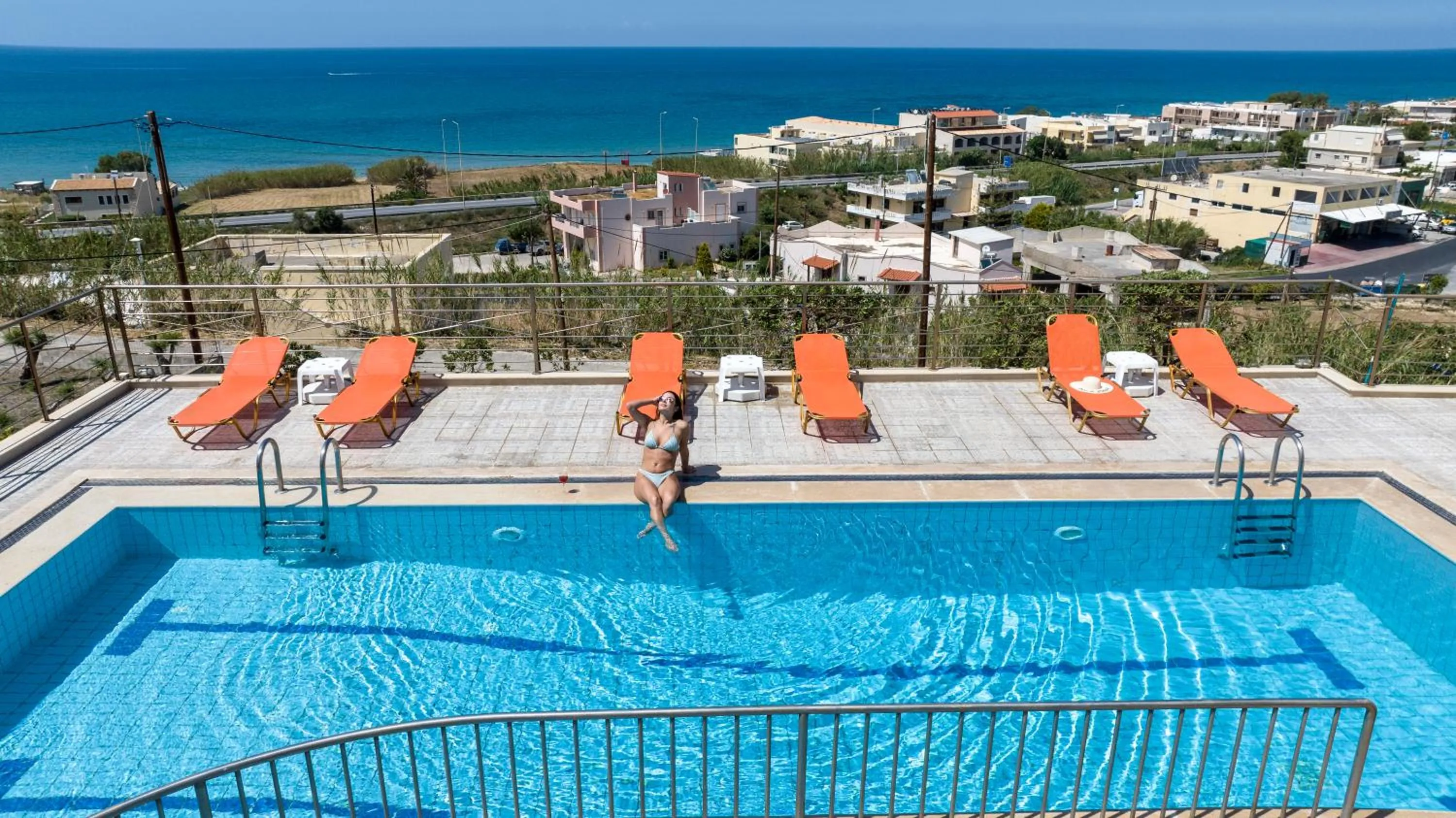 People in Sunrise Apartments