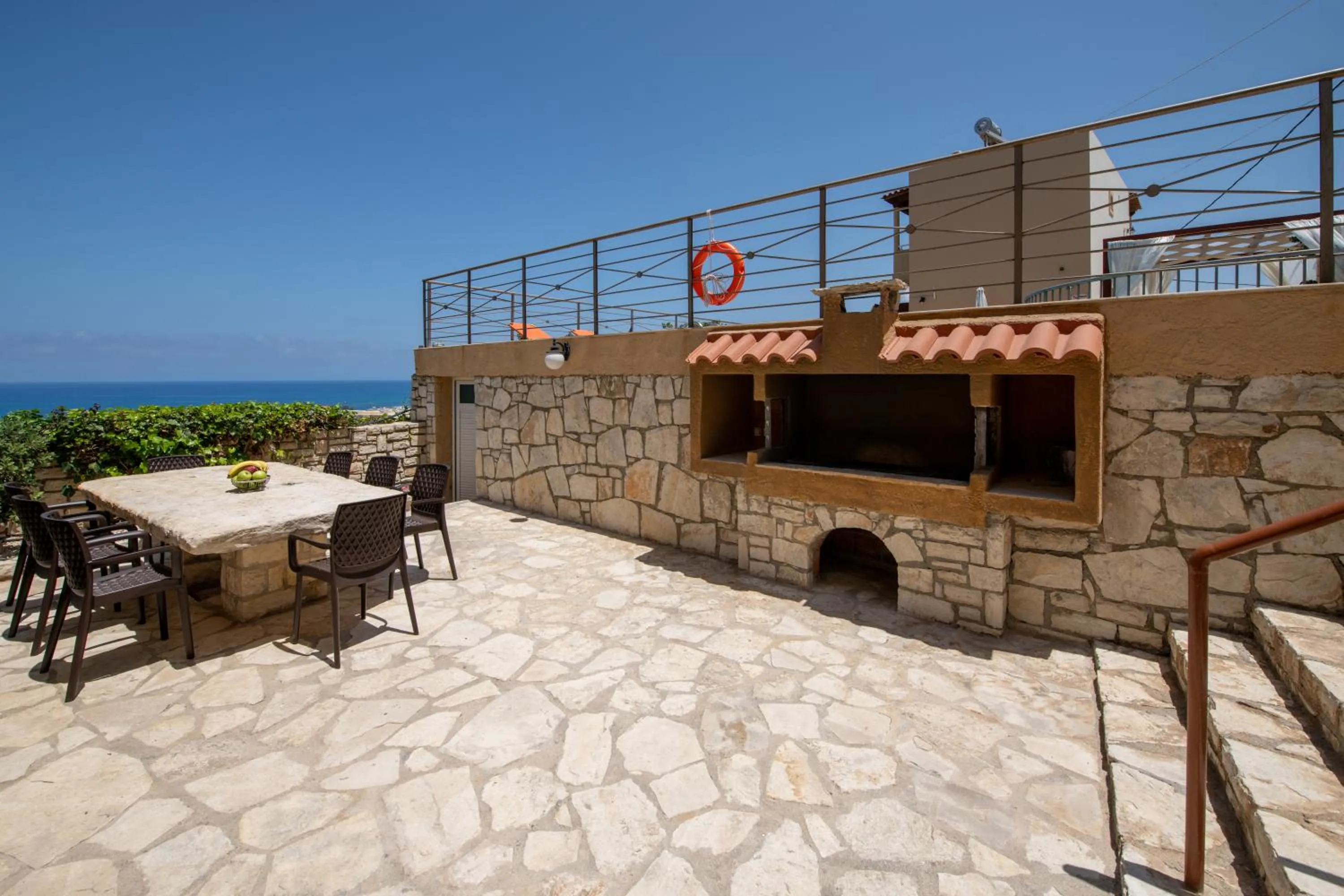 BBQ facilities in Sunrise Apartments