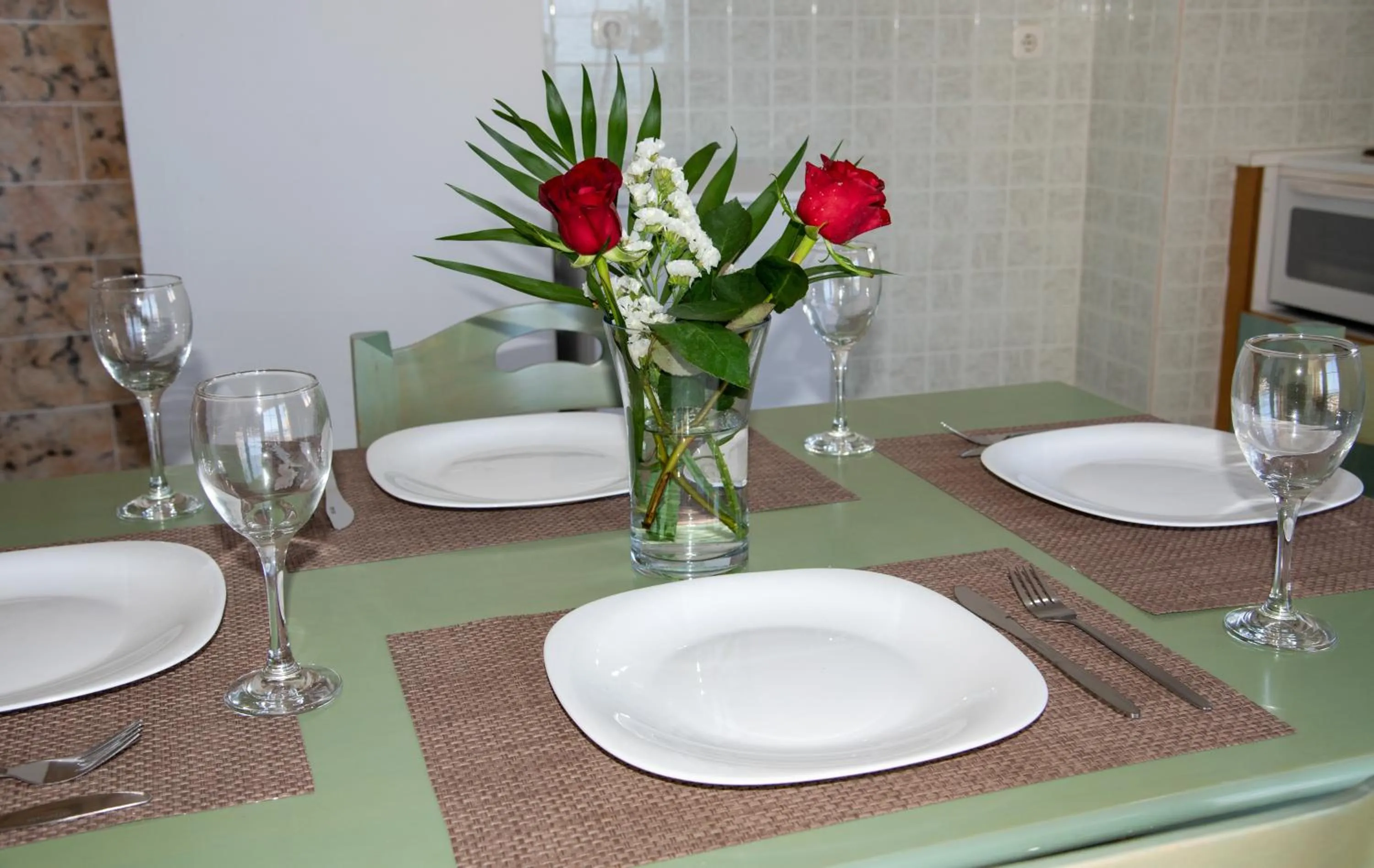 Dining area in Sunrise Apartments