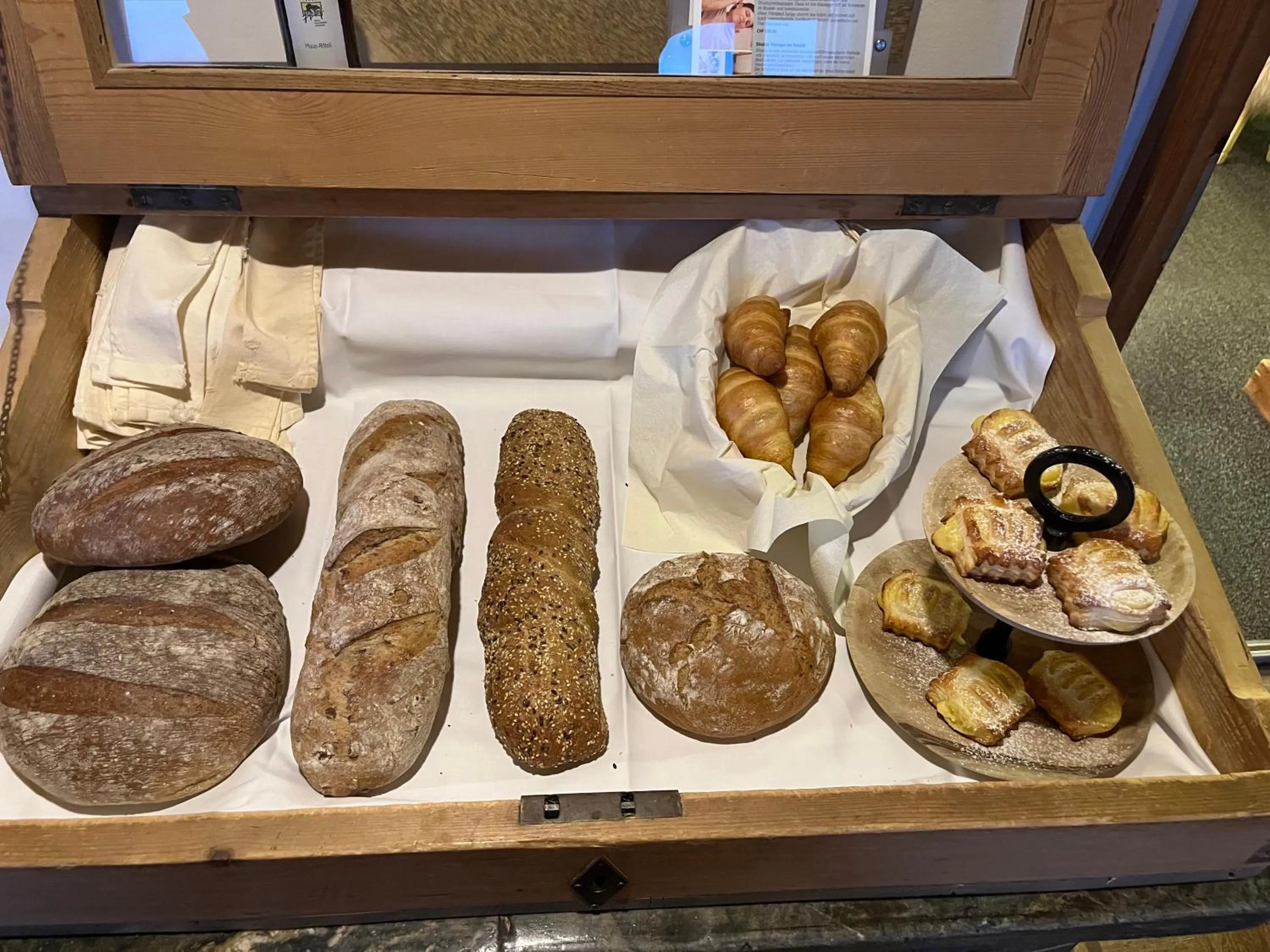 Breakfast in FidazerHof