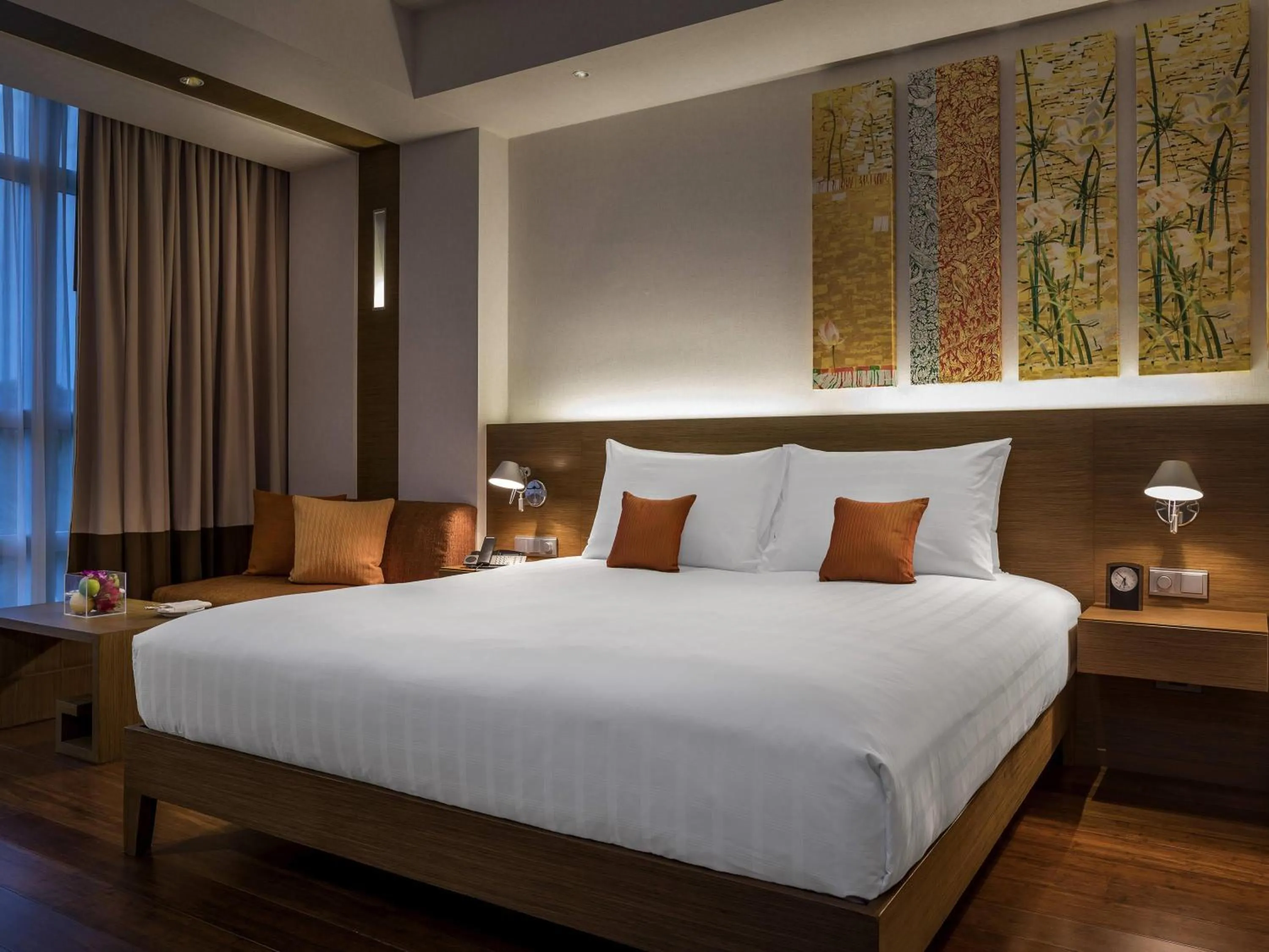 Bedroom, Bed in Pullman Bangkok King Power