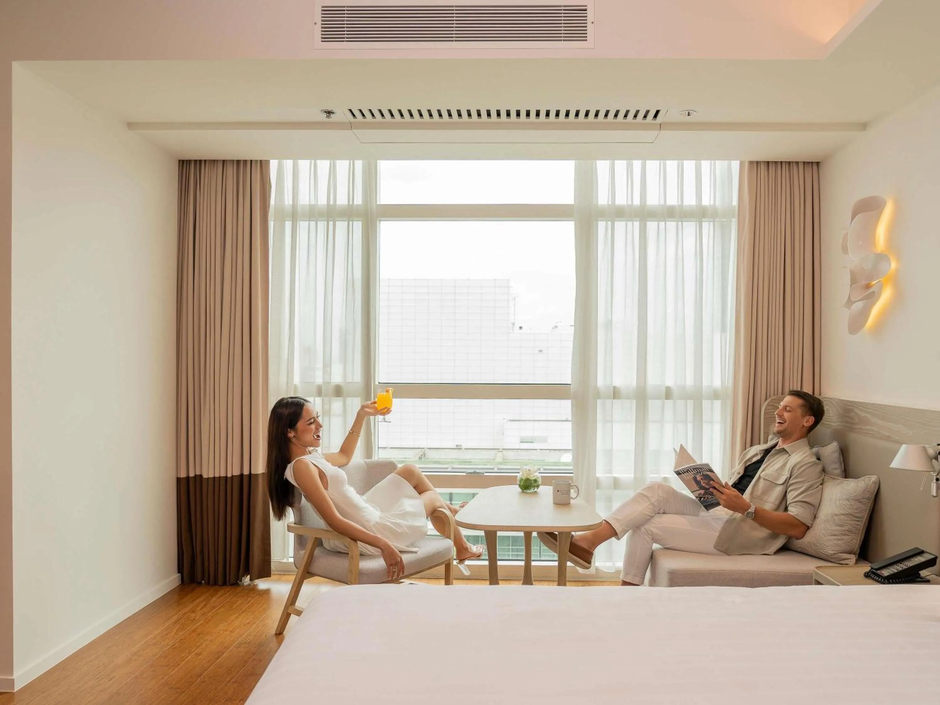 Bedroom, Bed in Pullman Bangkok King Power