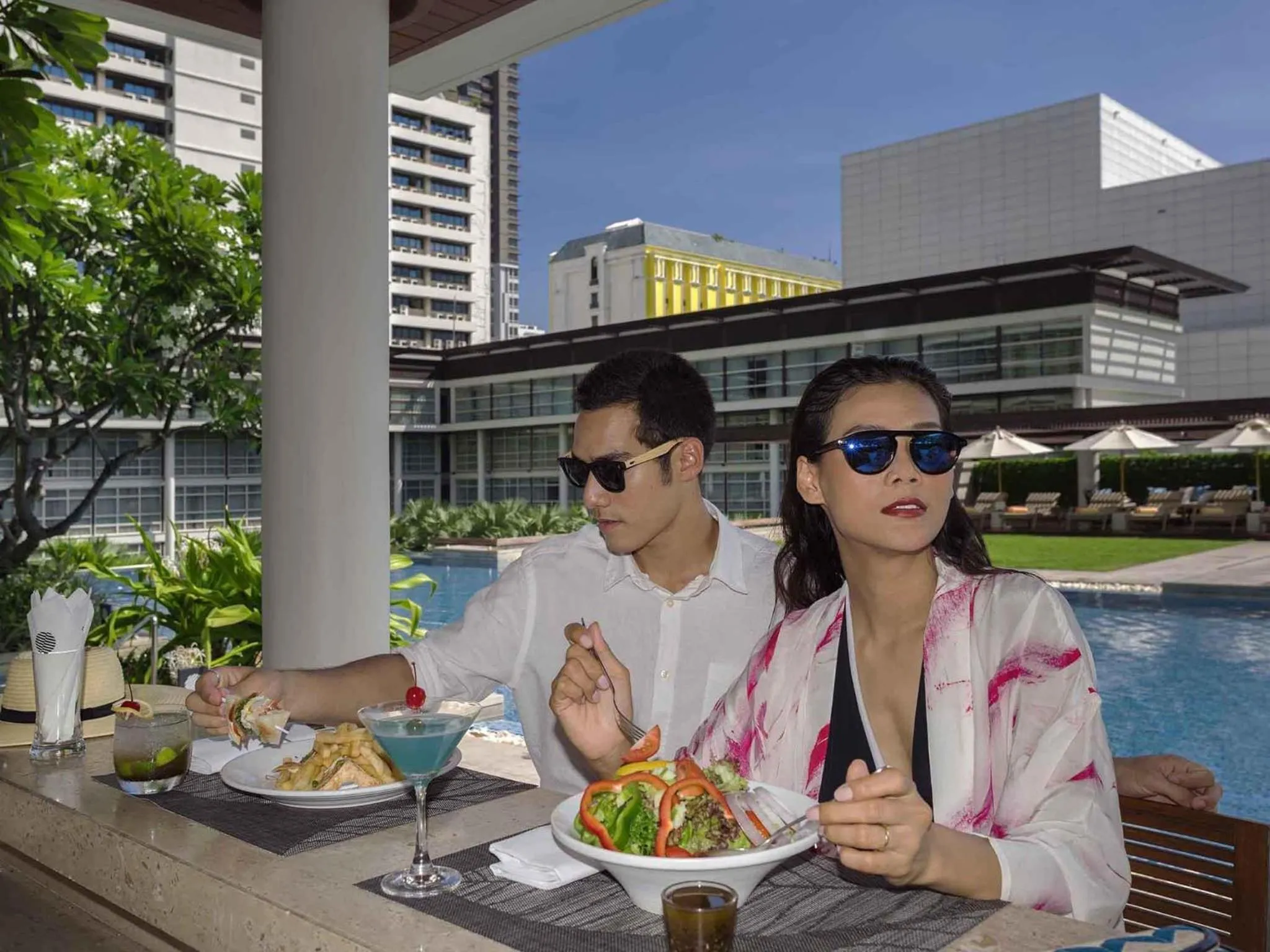 Lounge or bar in Pullman Bangkok King Power