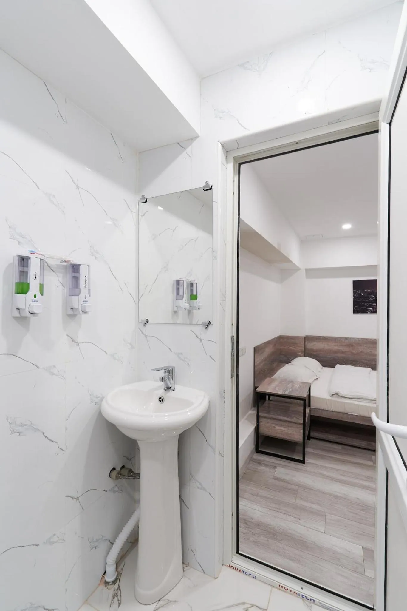 Bathroom in 7 days hotel