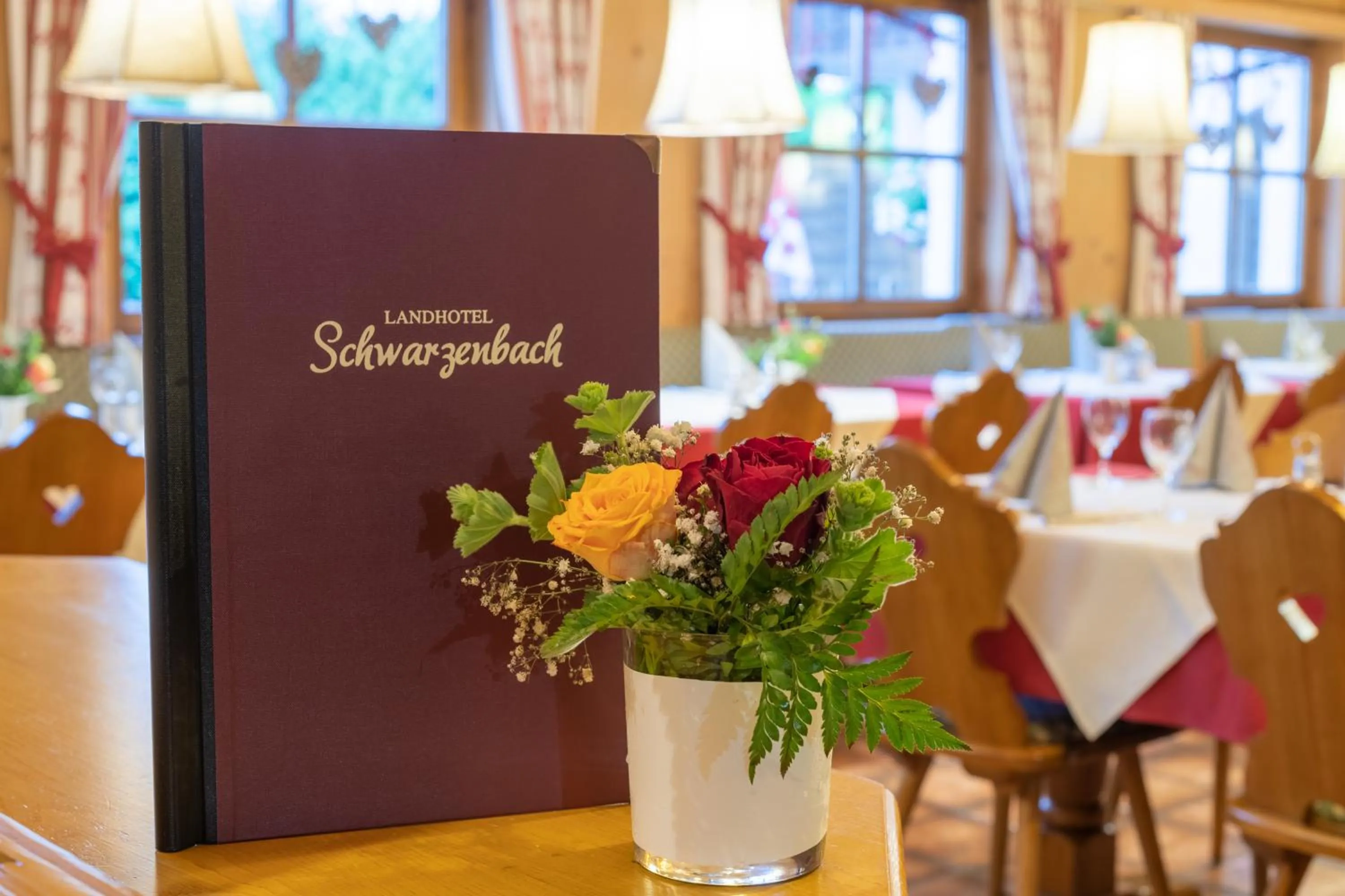 Restaurant/places to eat in Landhotel Schwarzenbach - Wellness & Spa