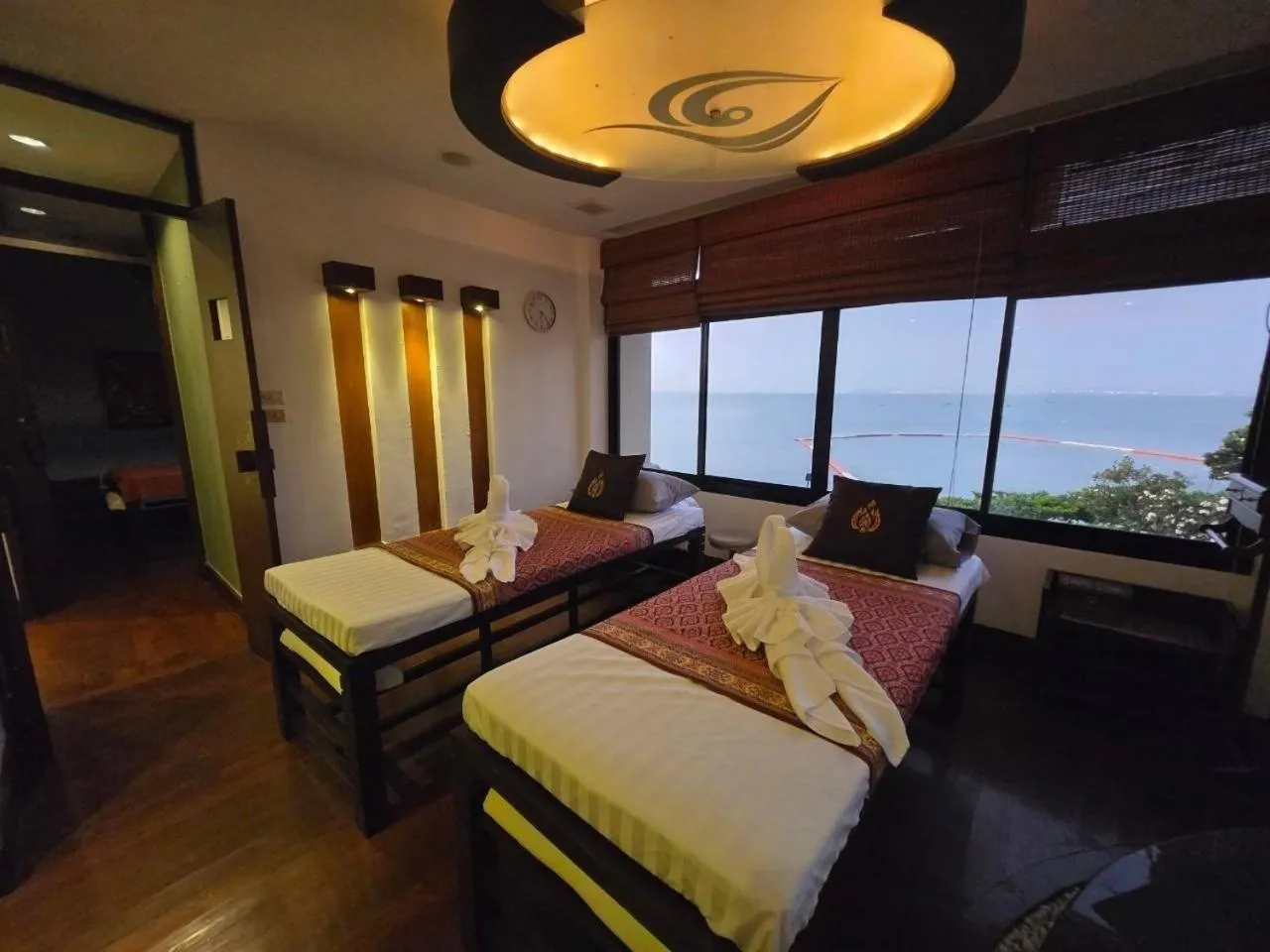 Spa and wellness centre/facilities, Bed in Garden Cliff Resort And Spa