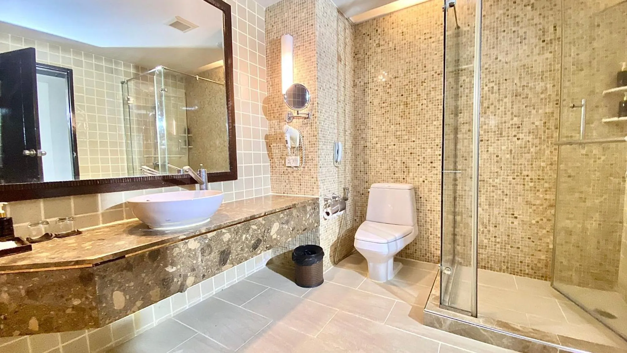 Bathroom in Garden Cliff Resort And Spa