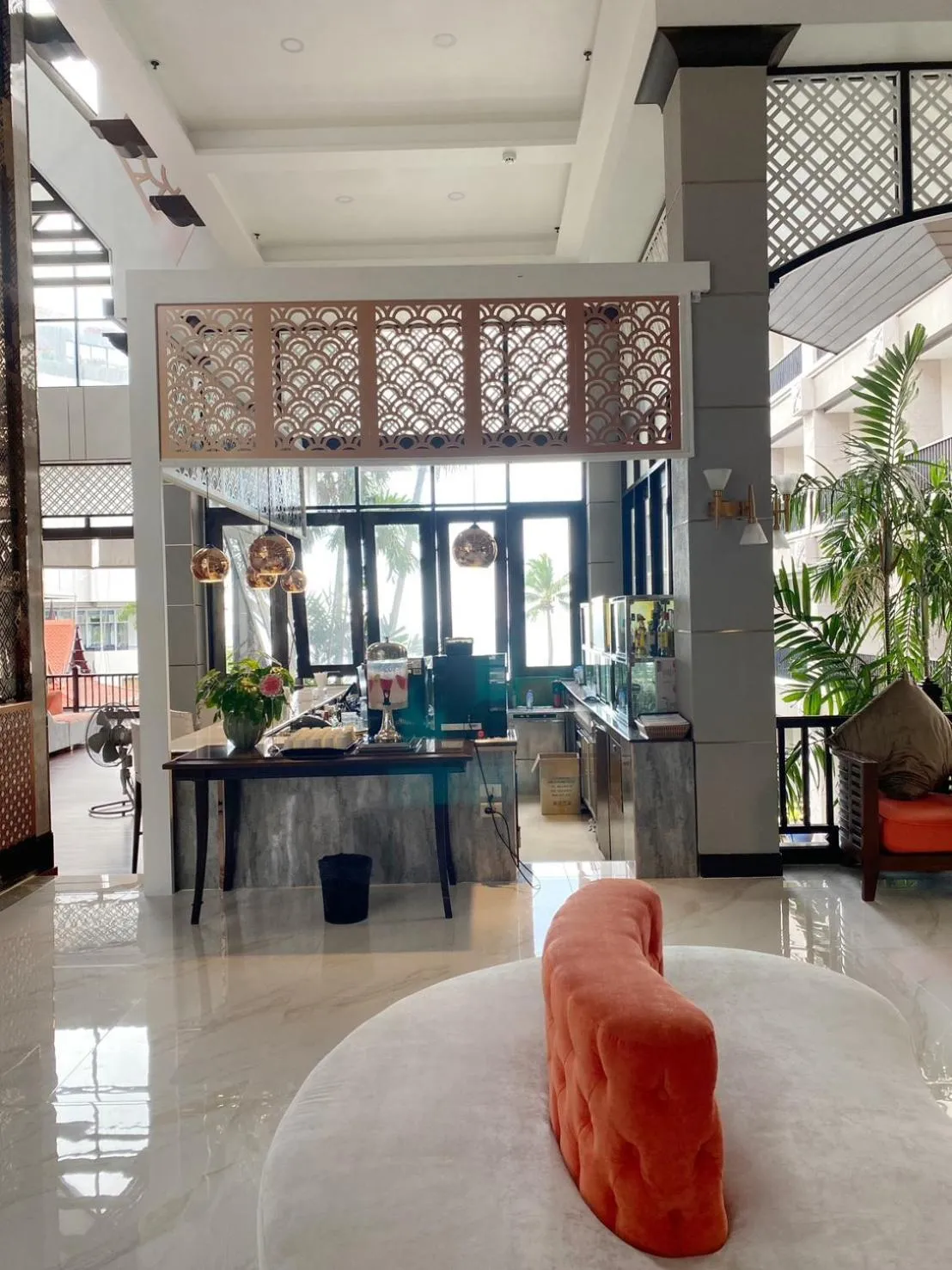 Restaurant/places to eat in Garden Cliff Resort And Spa