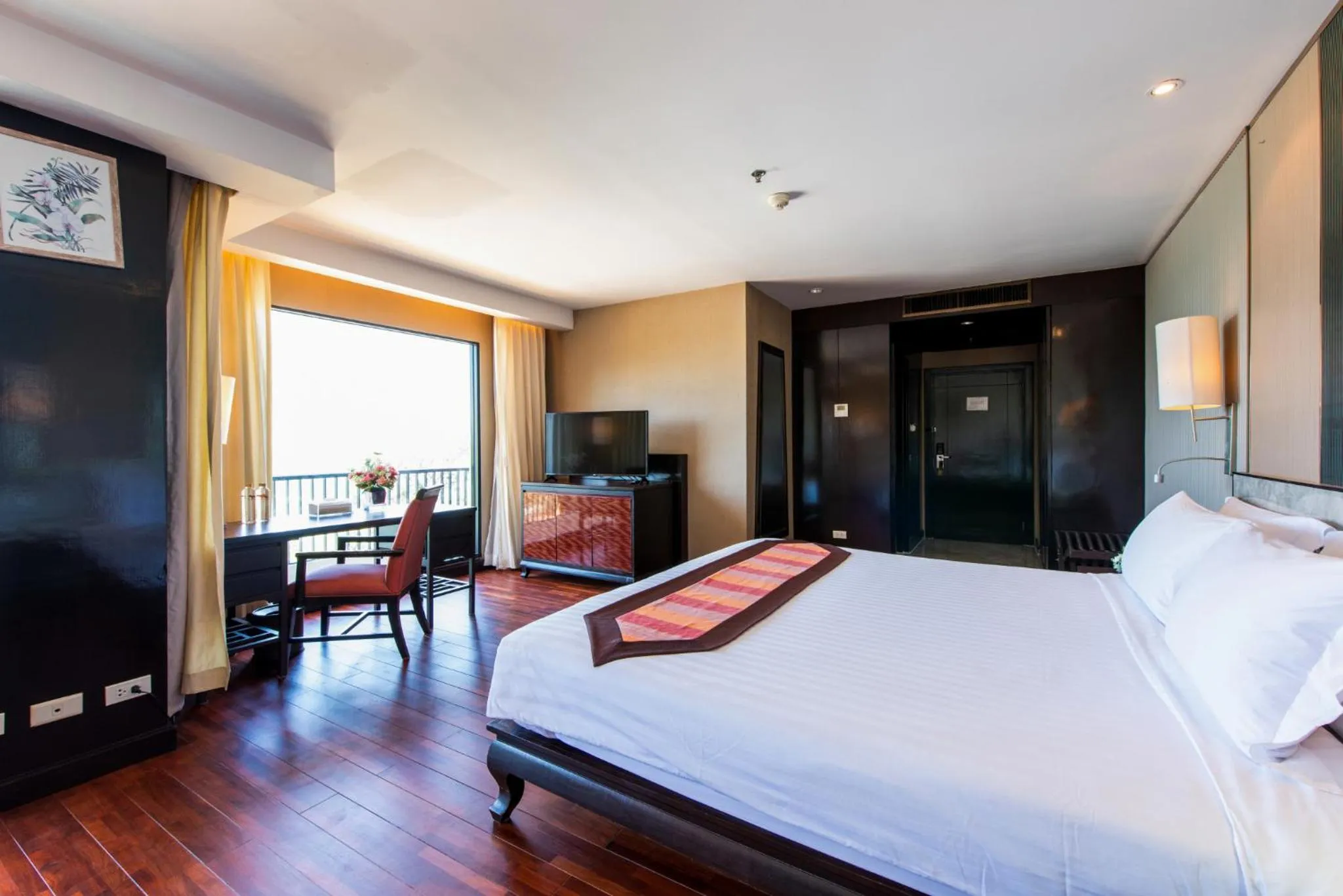 Bedroom, Bed in Garden Cliff Resort And Spa