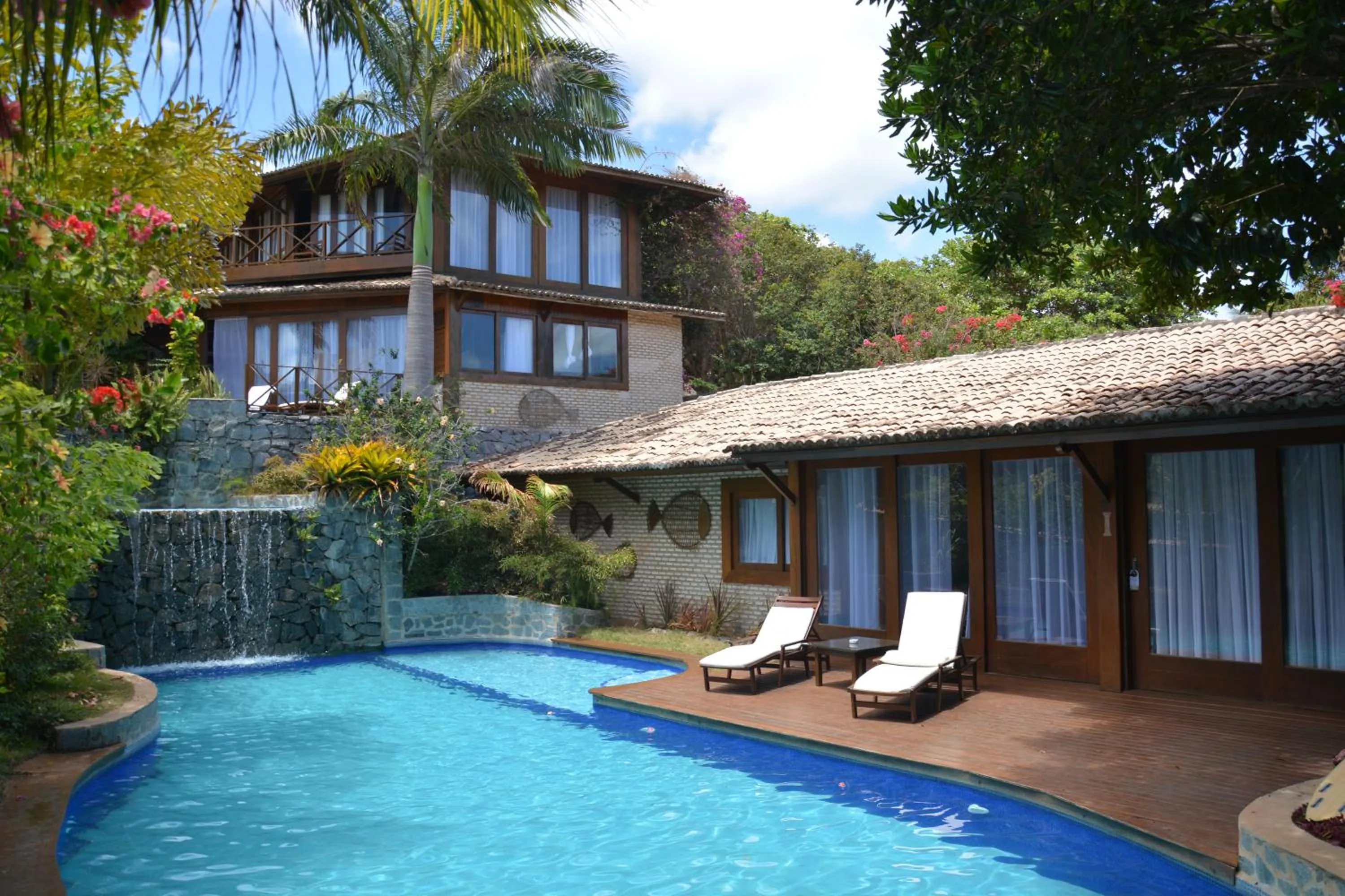 Swimming pool in Sombra e Água Fresca Resort