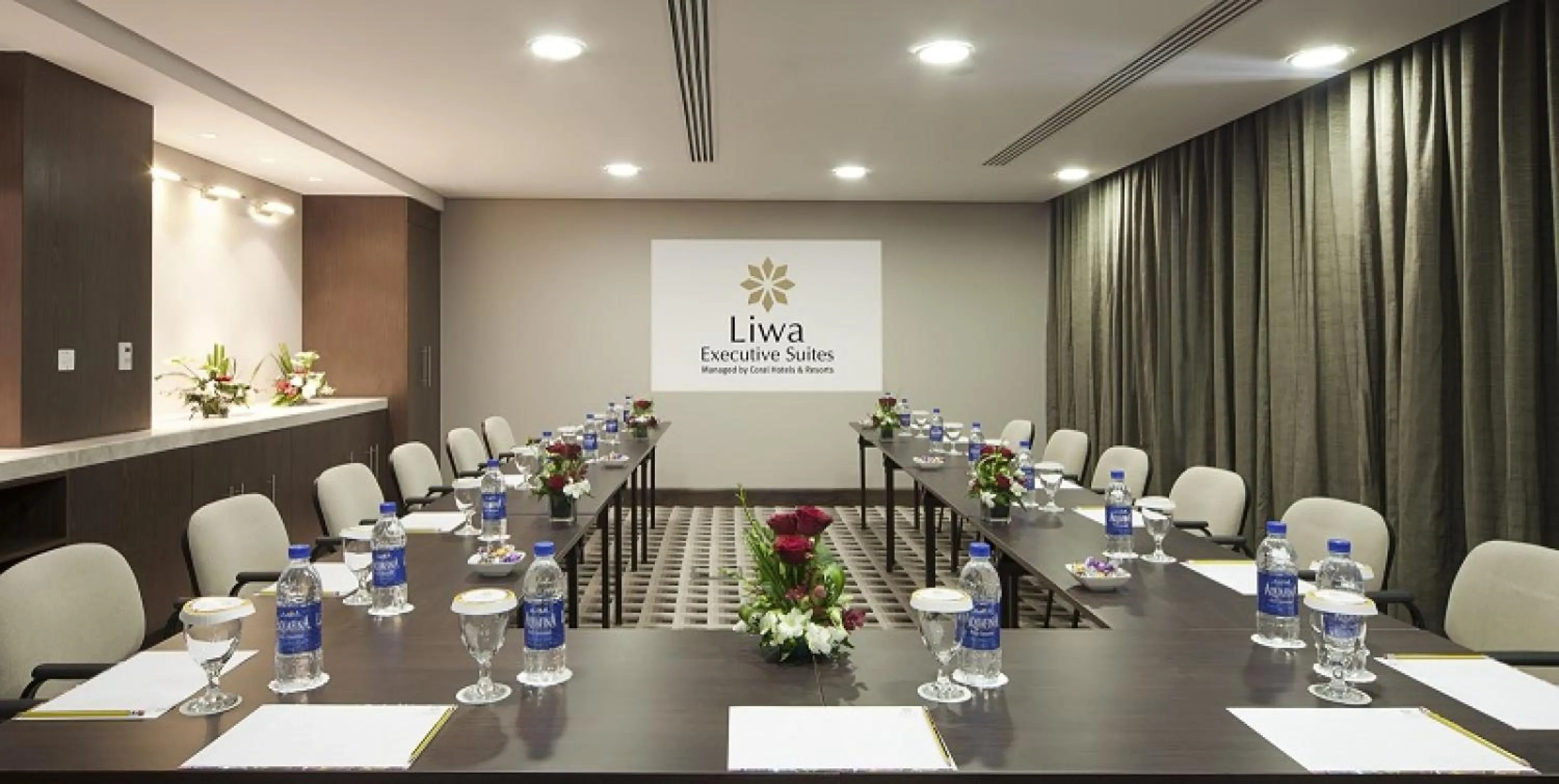 Meeting/conference room in Oaks Liwa Executive Suites