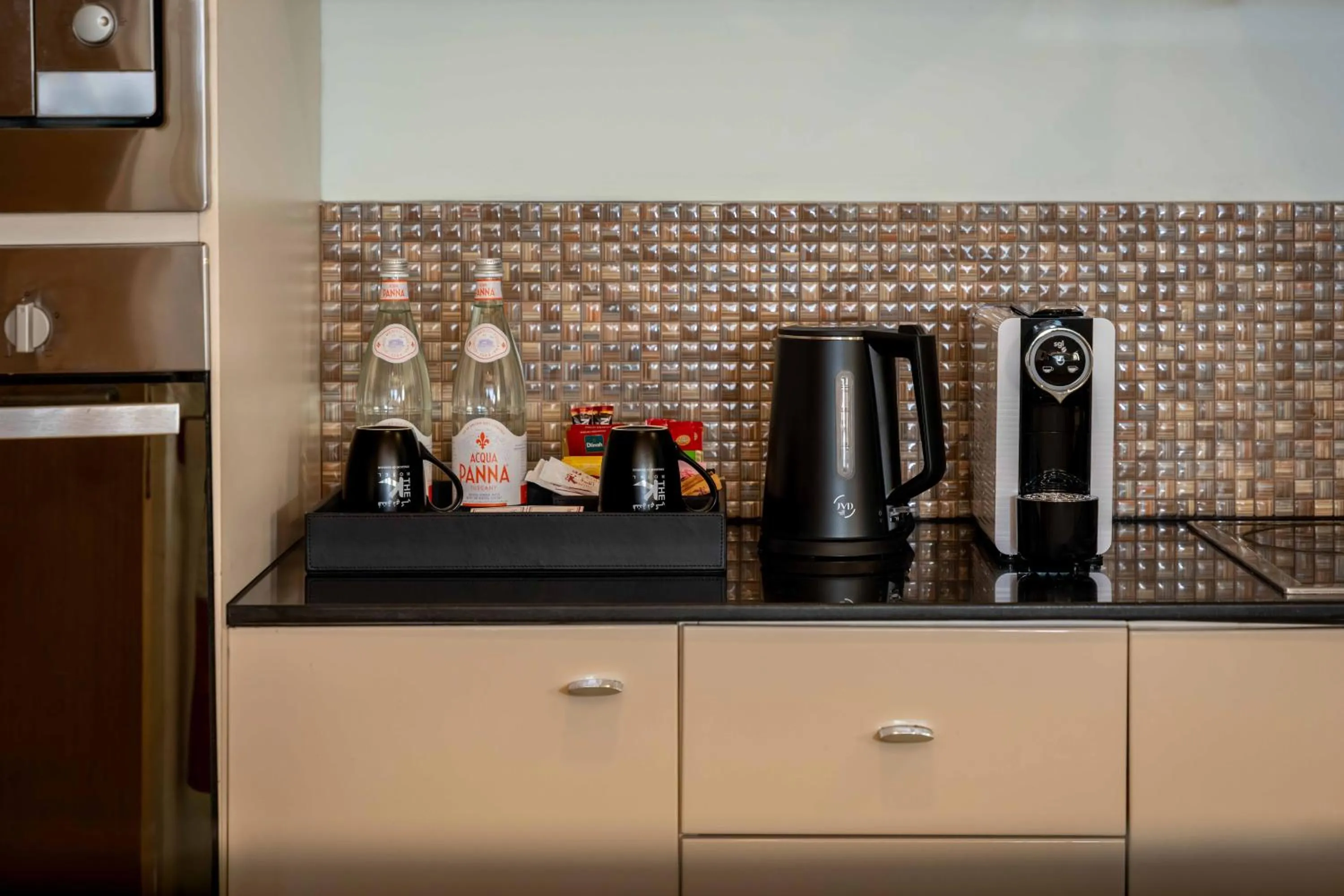 Coffee/tea facilities in The K Hotel