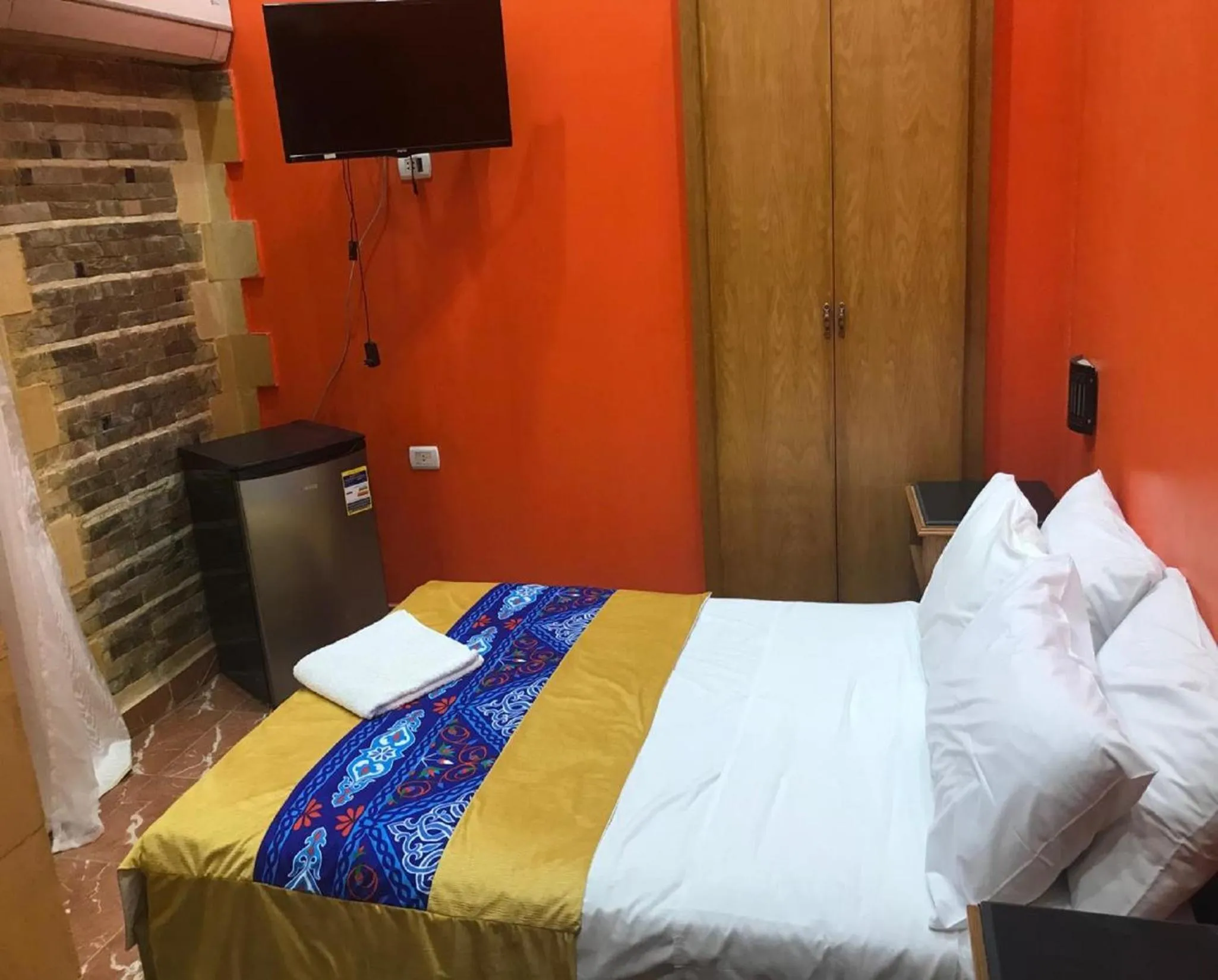 Bed in Golden Hotel Cairo