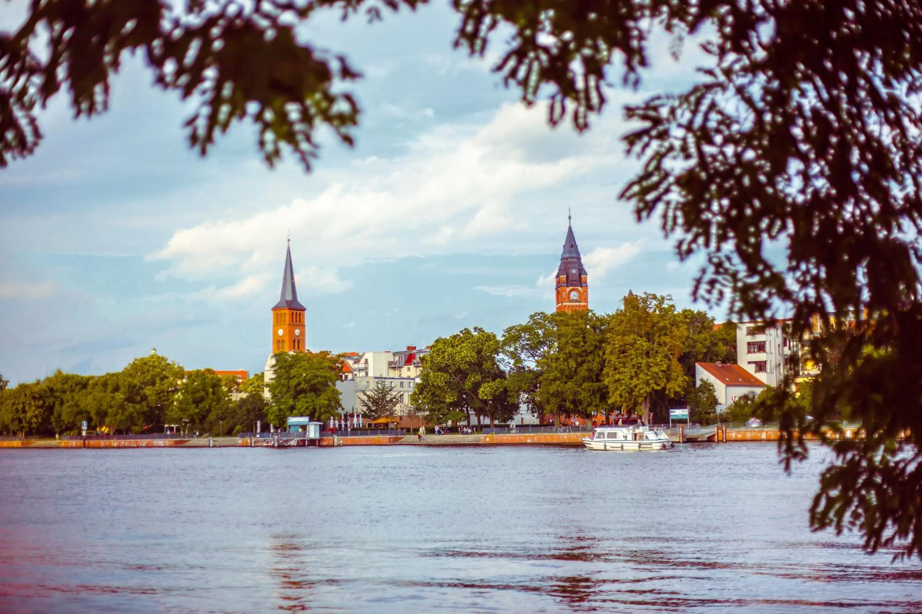 Lake view in Hotel Bett und Buch