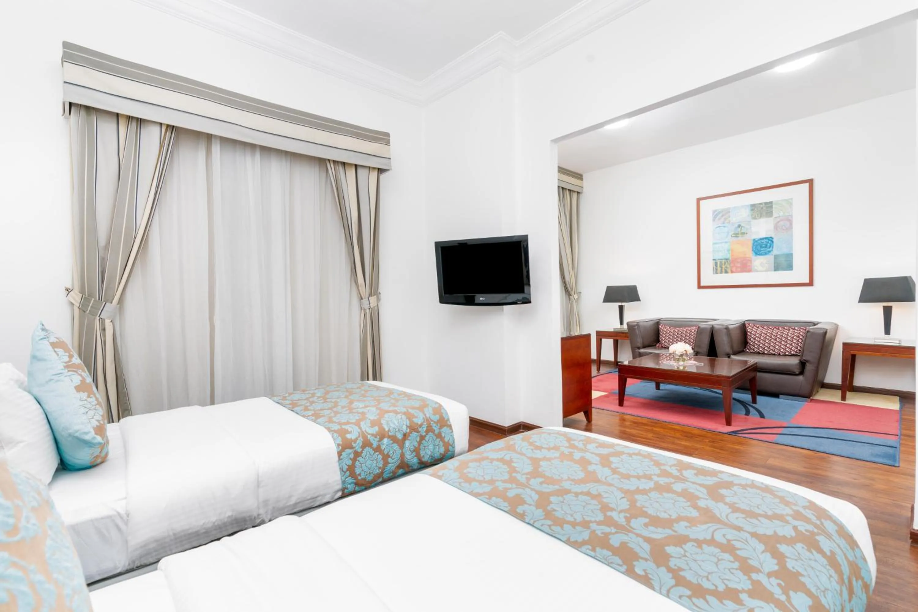 TV and multimedia, Bed in Golden Sands Hotel & Residences
