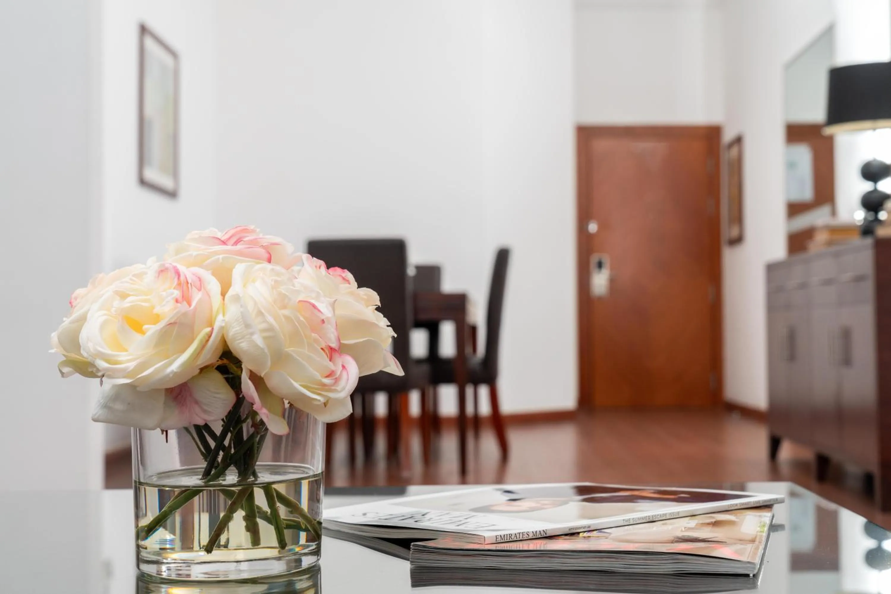 Seating area in Golden Sands Hotel & Residences