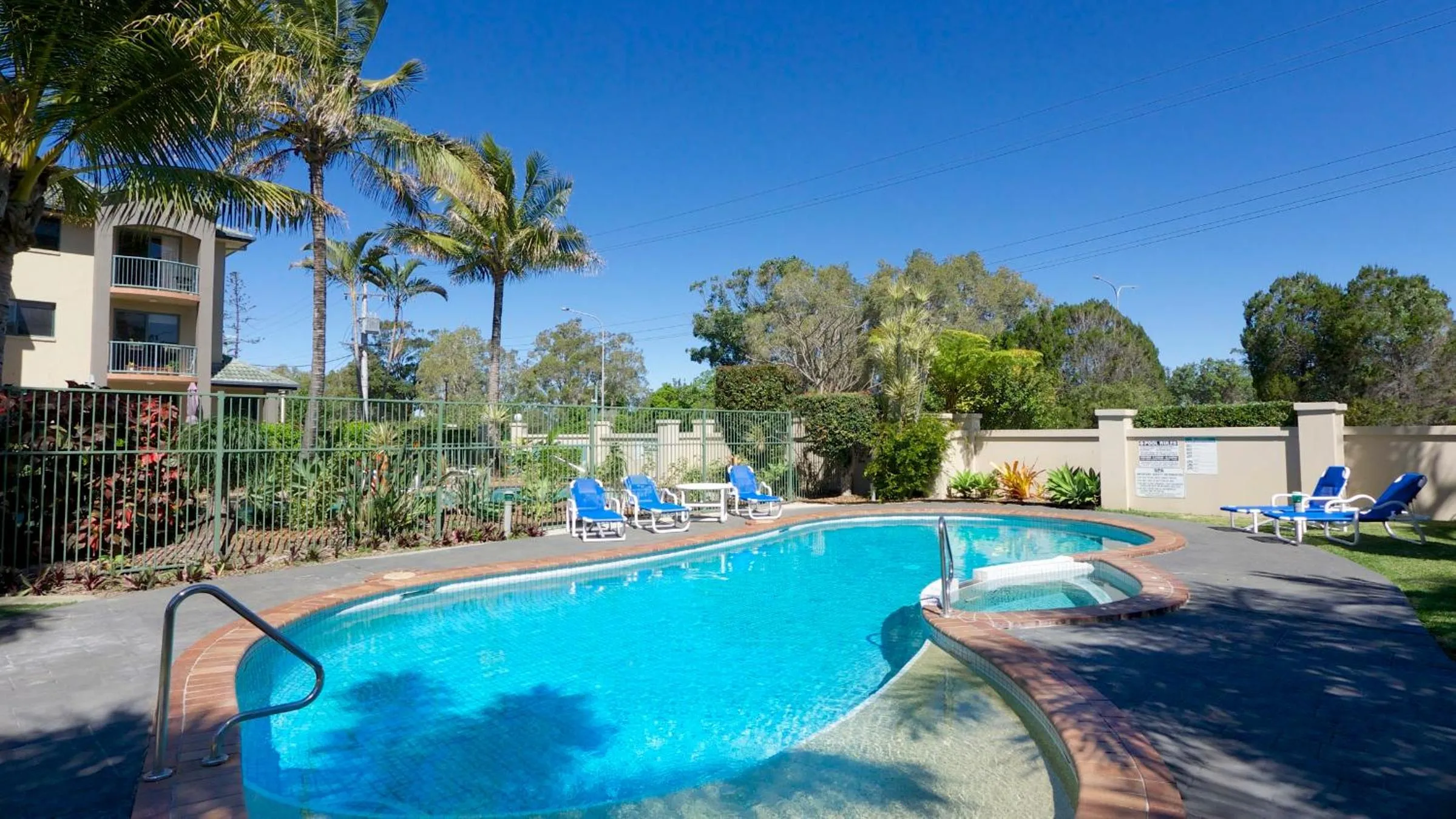 Hot Tub in Pacific Place Apartments