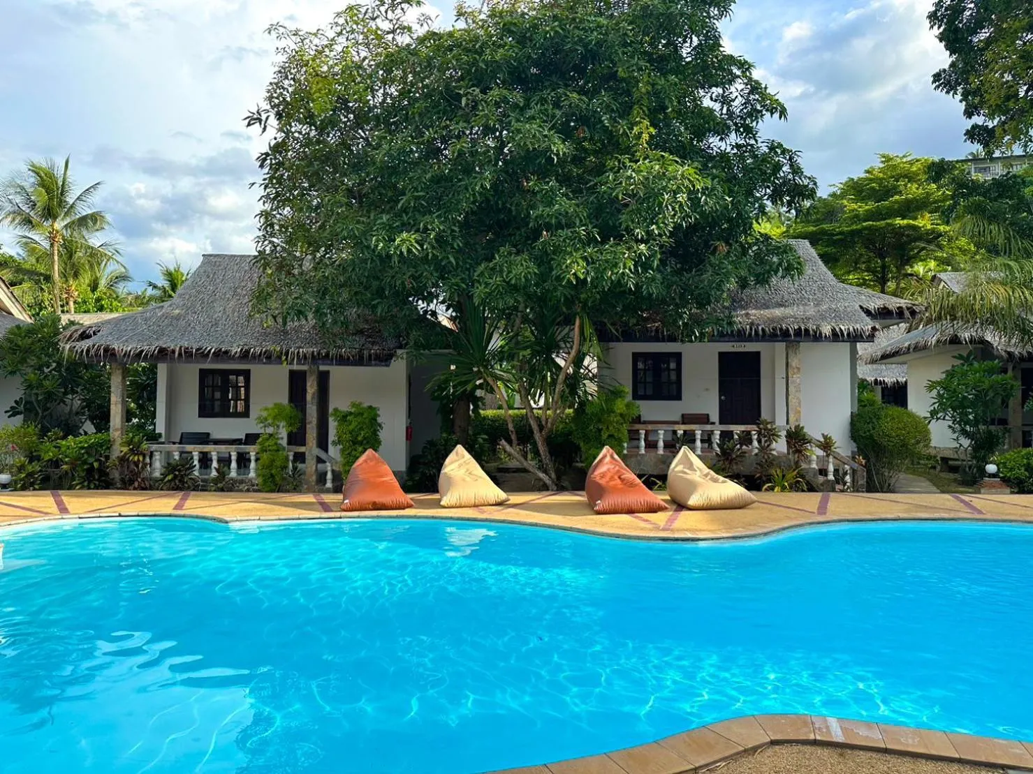 Pool view in Phuwadee Resort