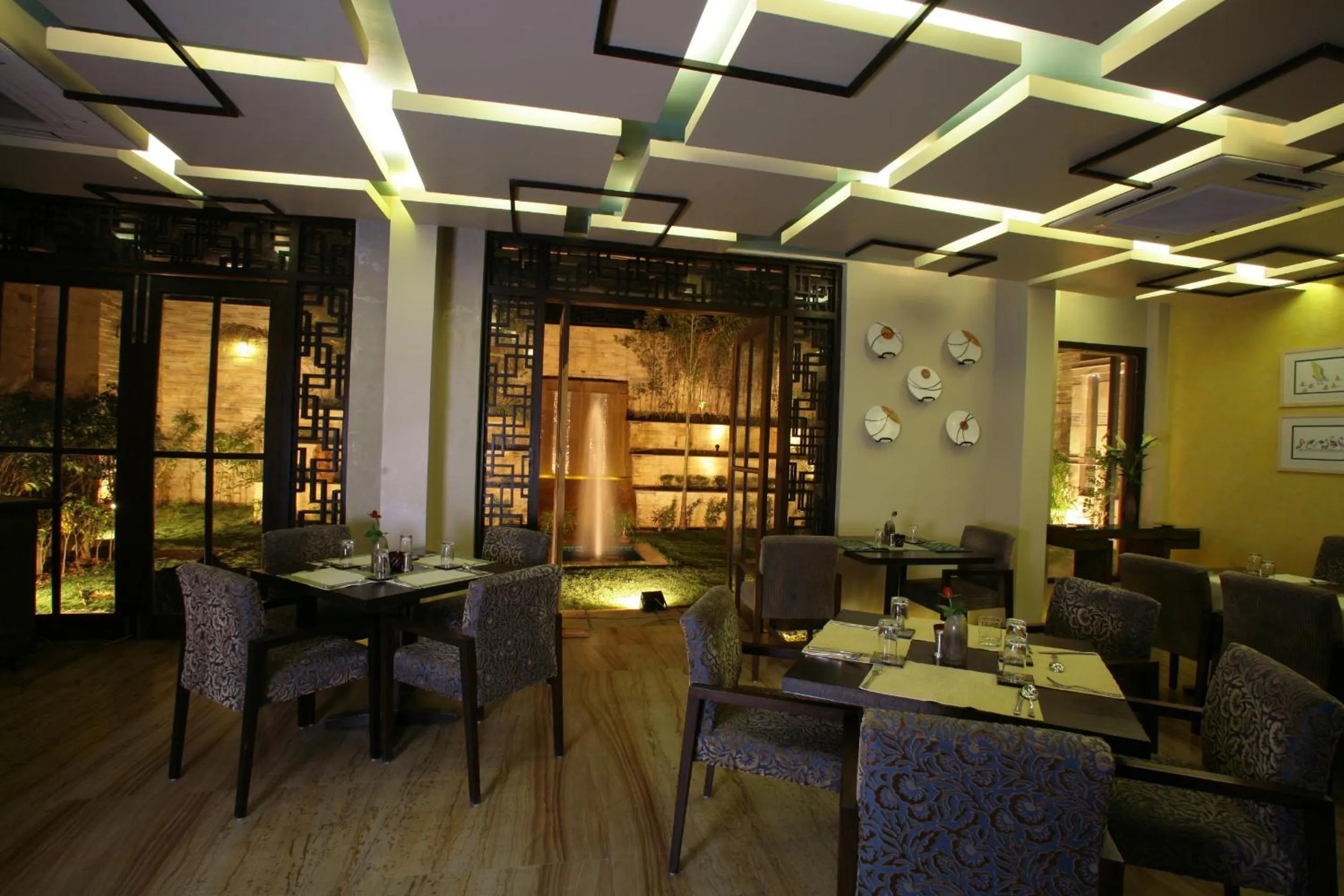 Restaurant/places to eat in ​juSTa Gurgaon