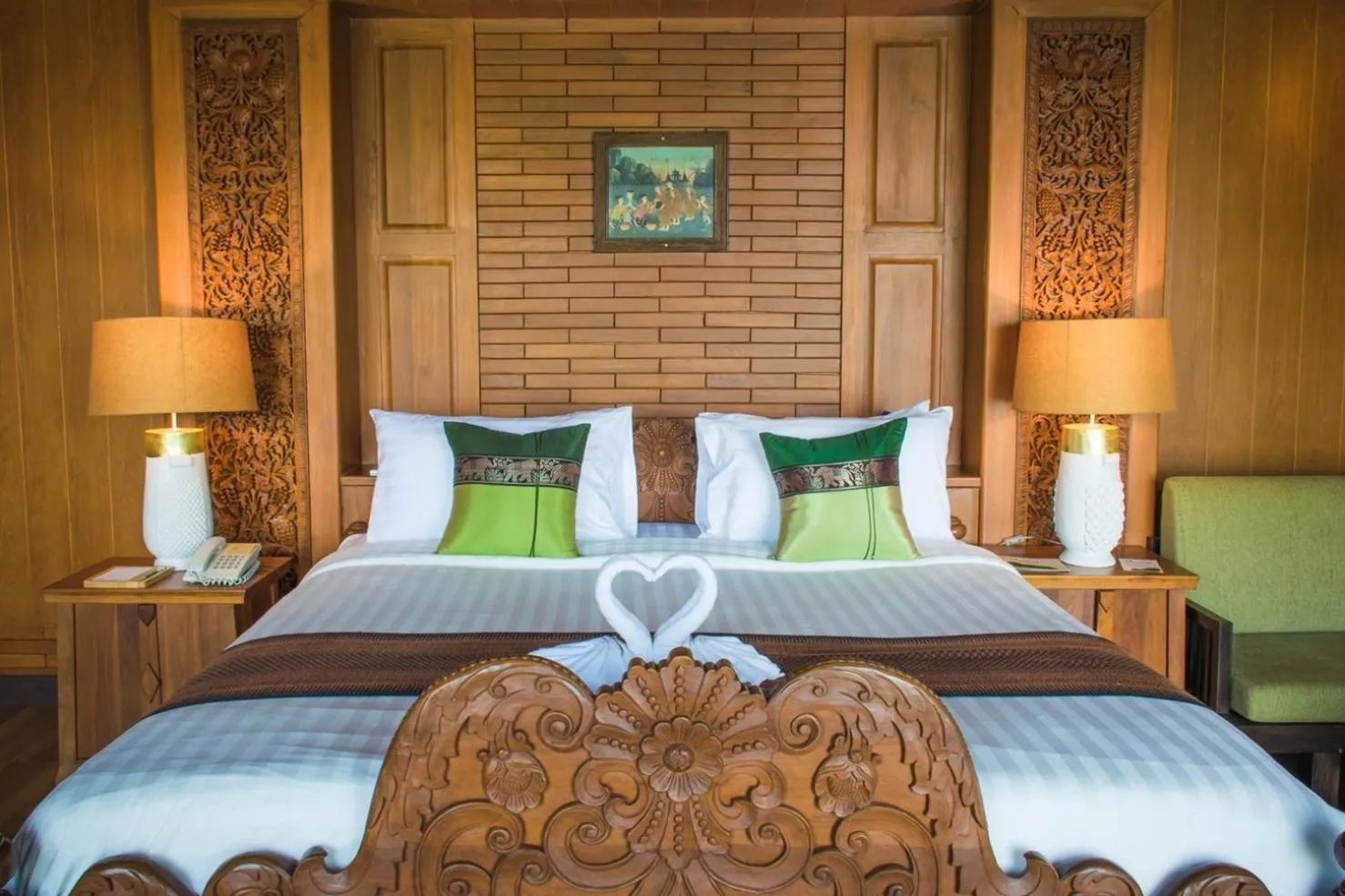 Property building, Bed in Panviman Resort Koh Phangan