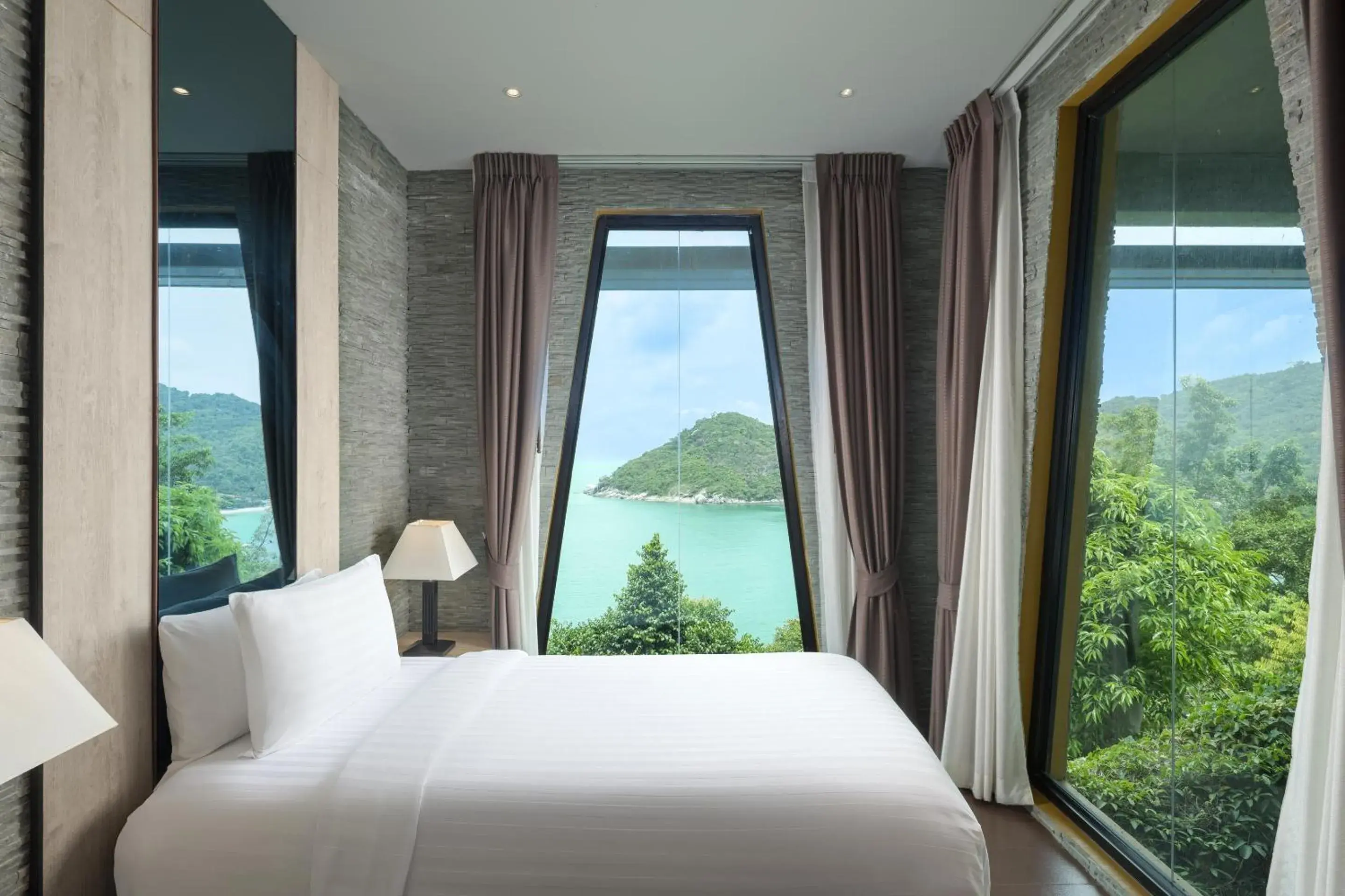 Grand Deluxe Villa with Spa Bath and Sea View in Panviman Resort Koh Phangan - SHA Extra Plus Grand Deluxe Villa with Spa Bath and Sea View in Panviman Resort Koh Phangan - SHA Extra Plus