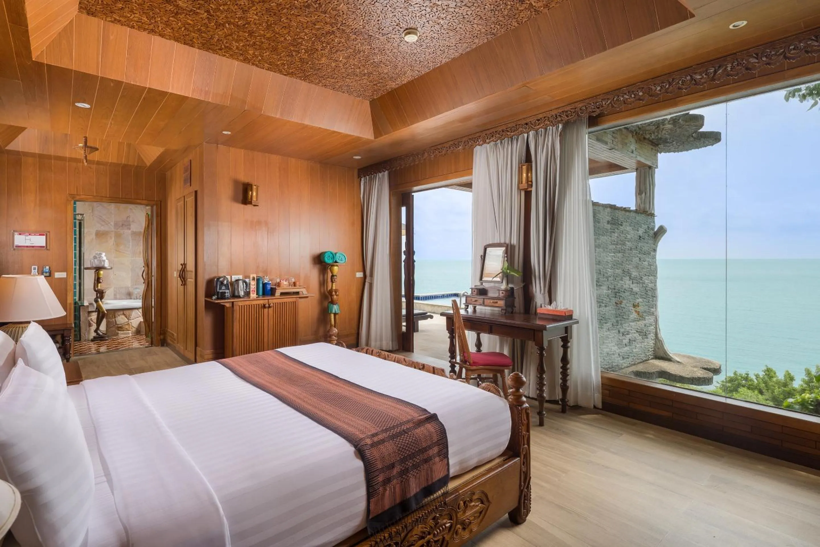 Bedroom, Bed in Panviman Resort Koh Phangan