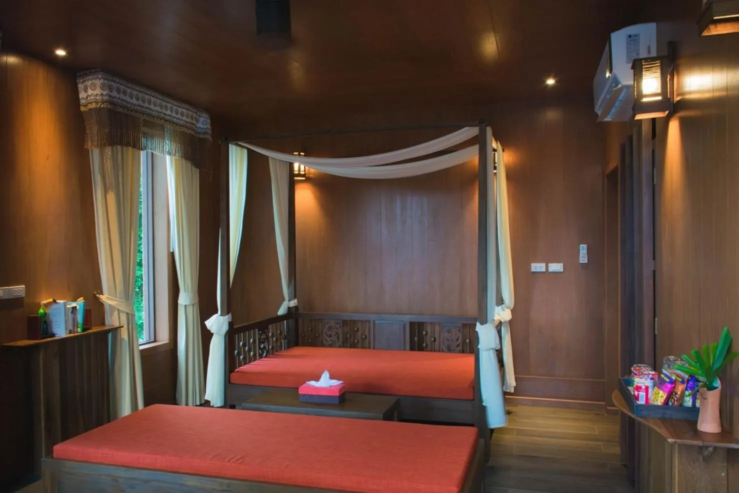 Property building, Bed in Panviman Resort Koh Phangan