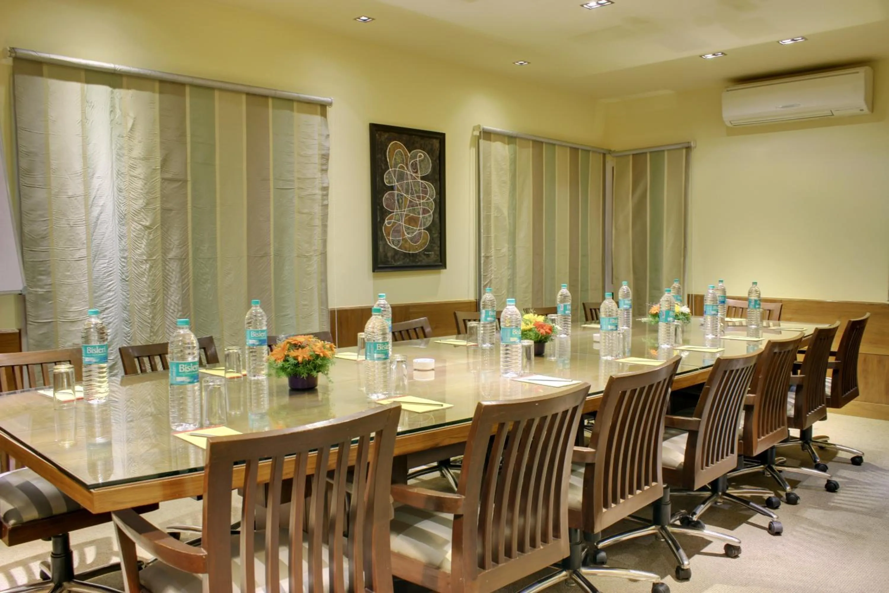 Meeting/conference room in juSTa Indiranagar
