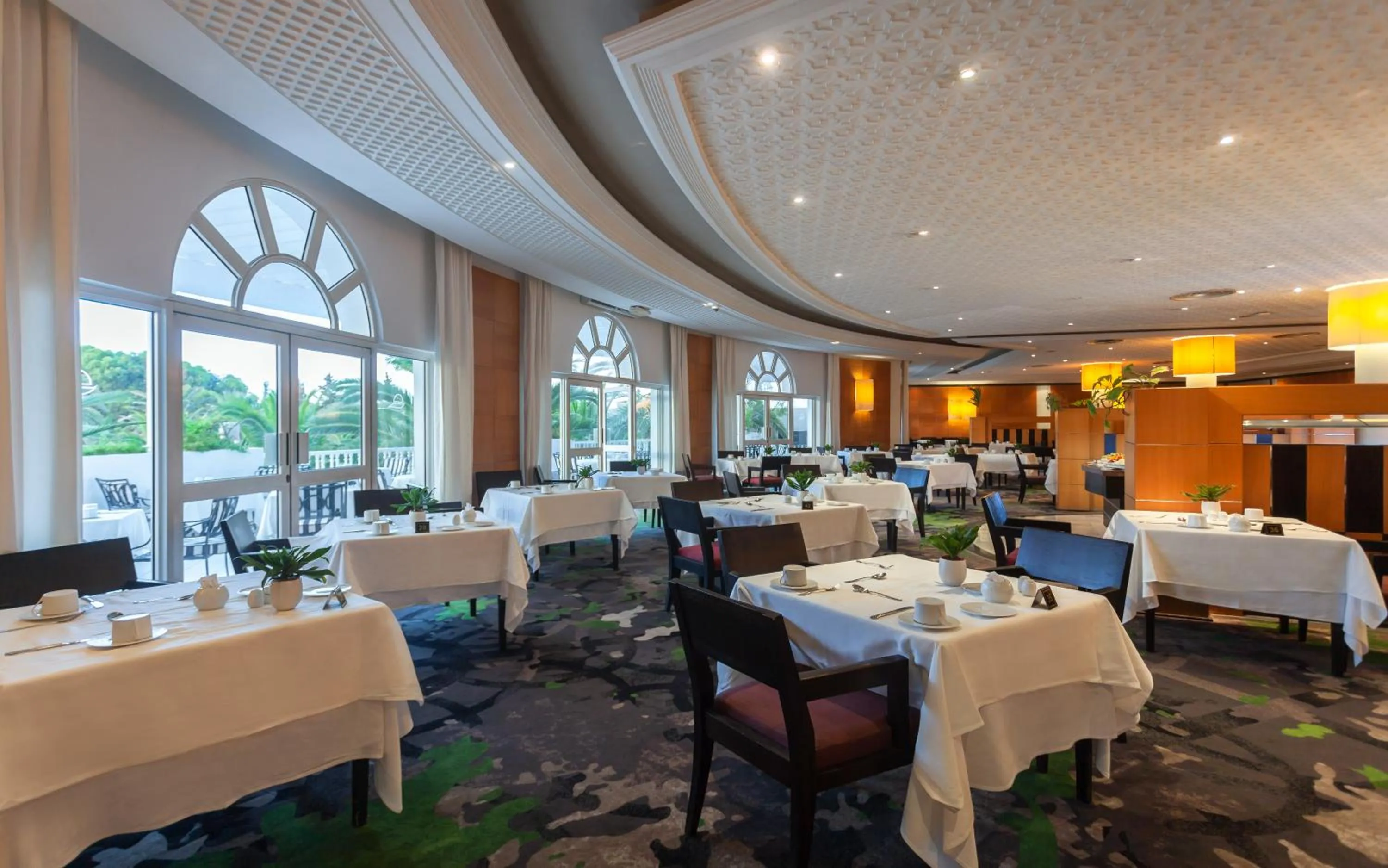 Restaurant/places to eat in OCEANA Hotel & Spa