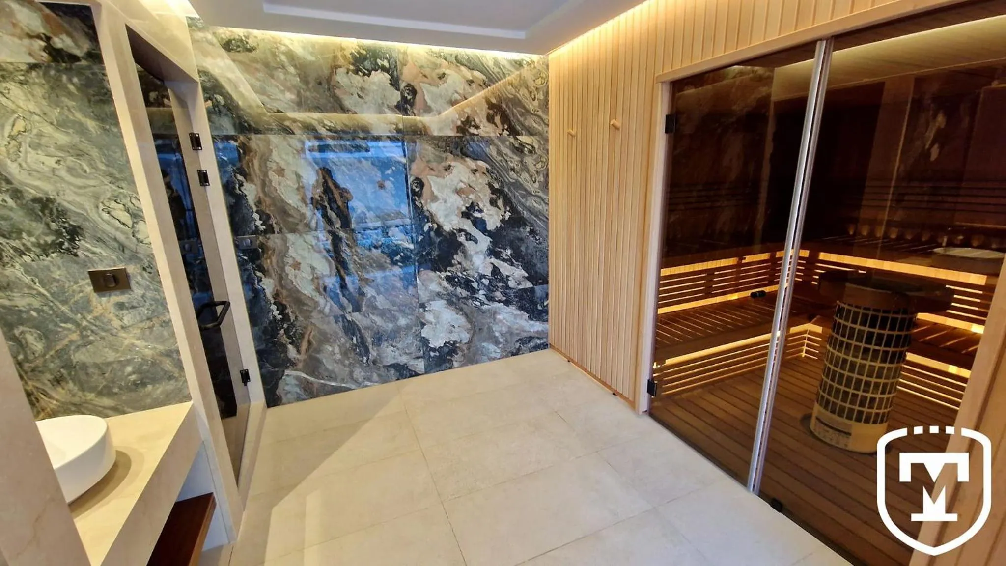 Sauna, Bed in OCEANA Hotel & Spa