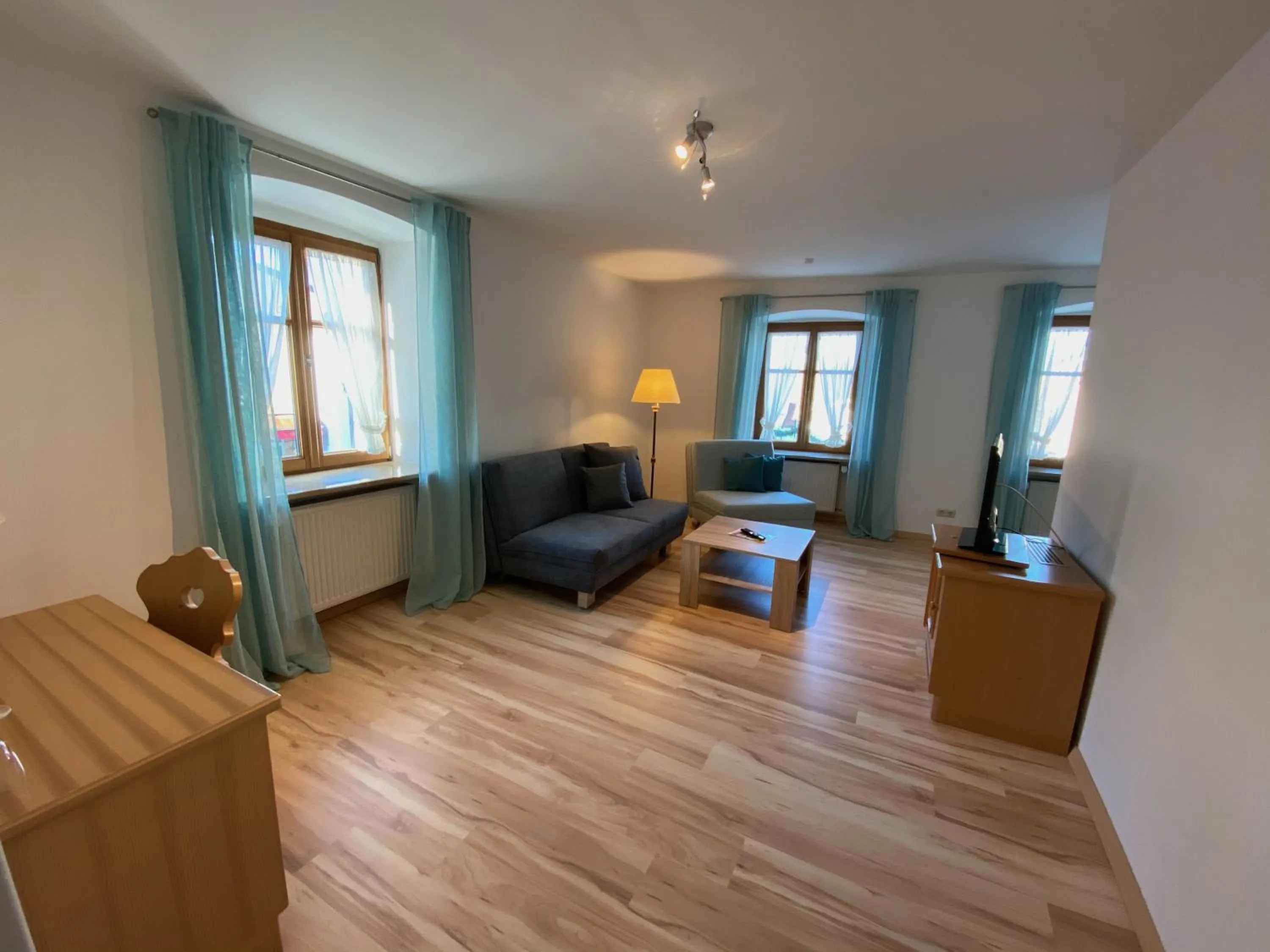 TV and multimedia in Hotel Lobmeyer