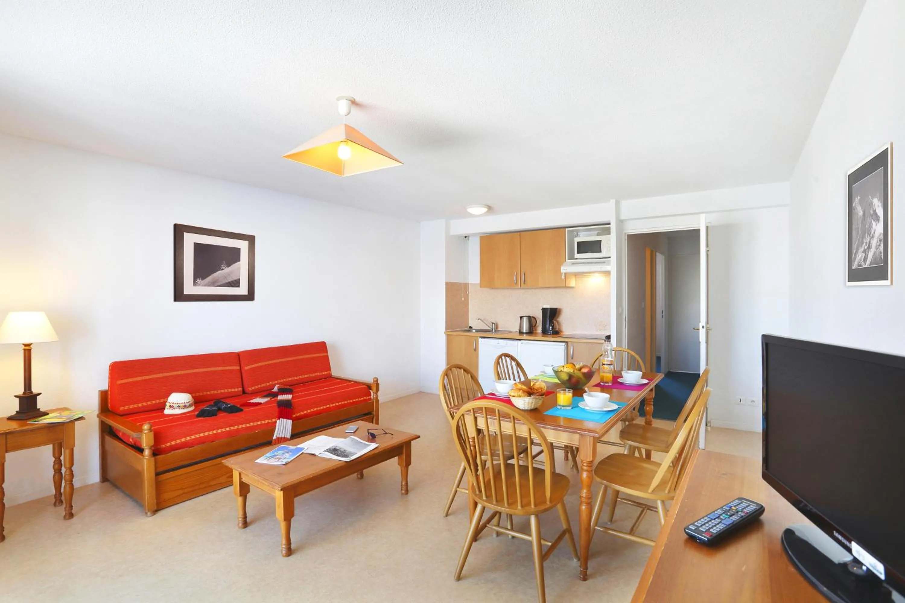 Kitchen or kitchenette in Résidence Goélia Royal Peyragudes