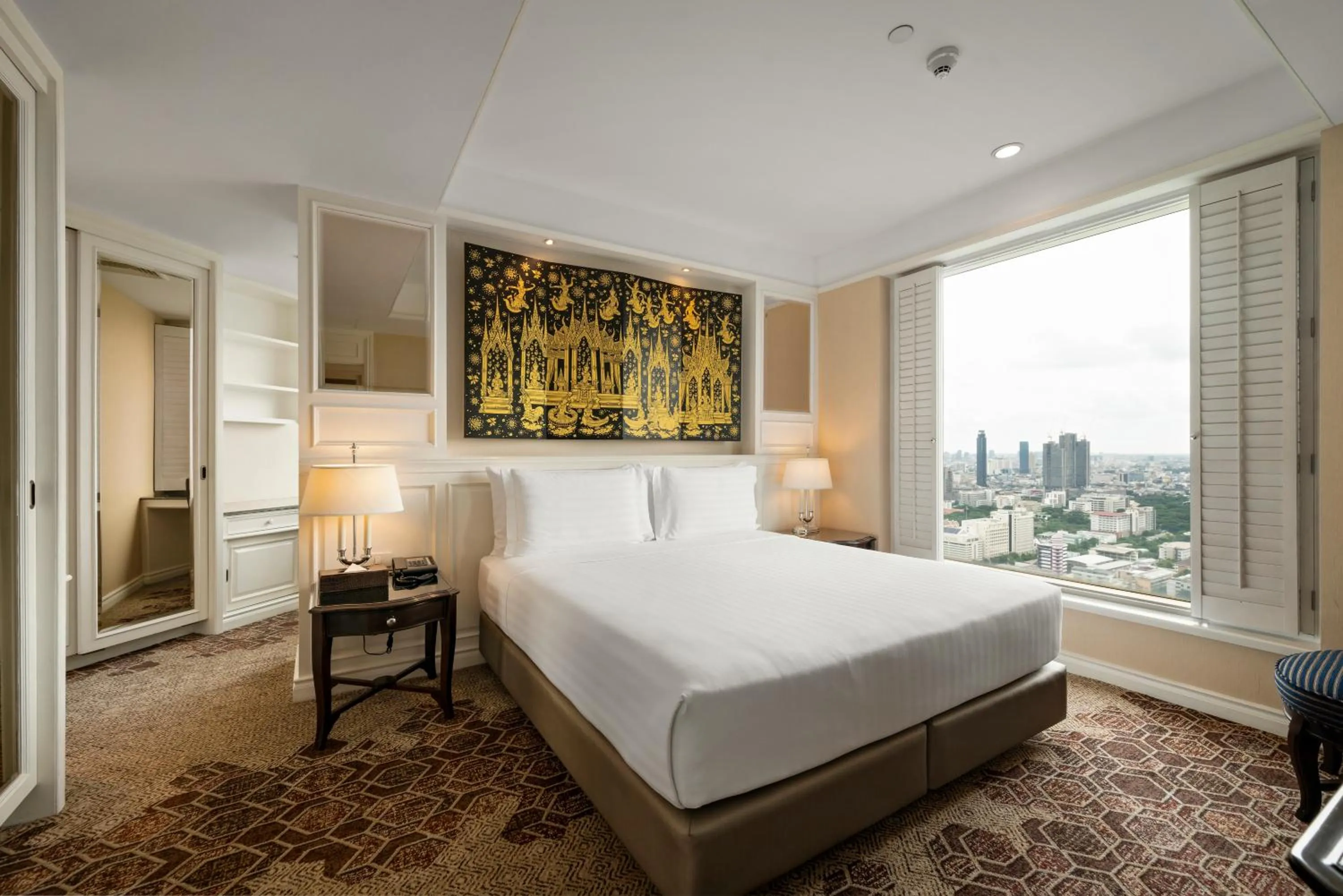 Bedroom, Bed in Grande Centre Point Hotel Ratchadamri Bangkok