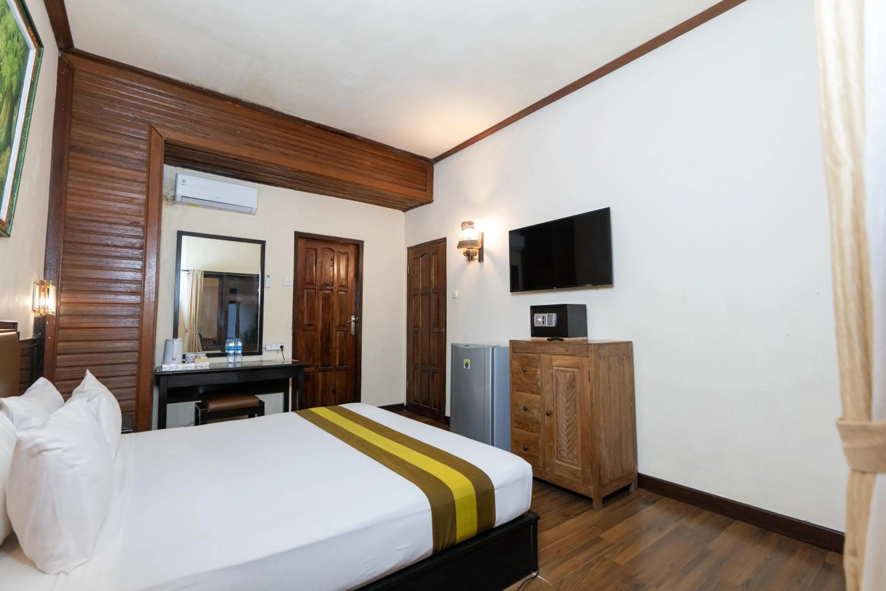 Bed in The Flora Kuta Bali