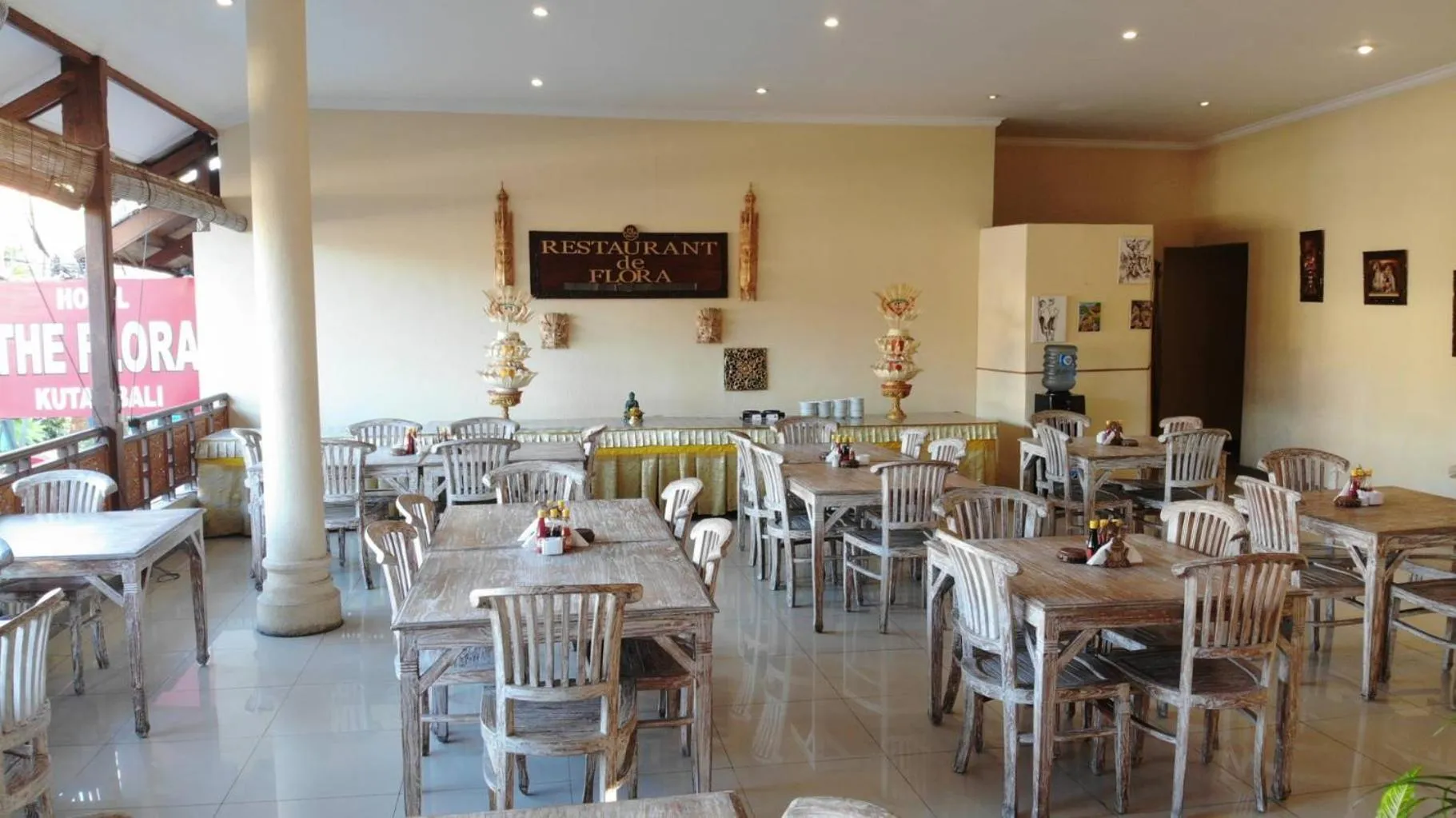 Restaurant/places to eat in The Flora Kuta Bali