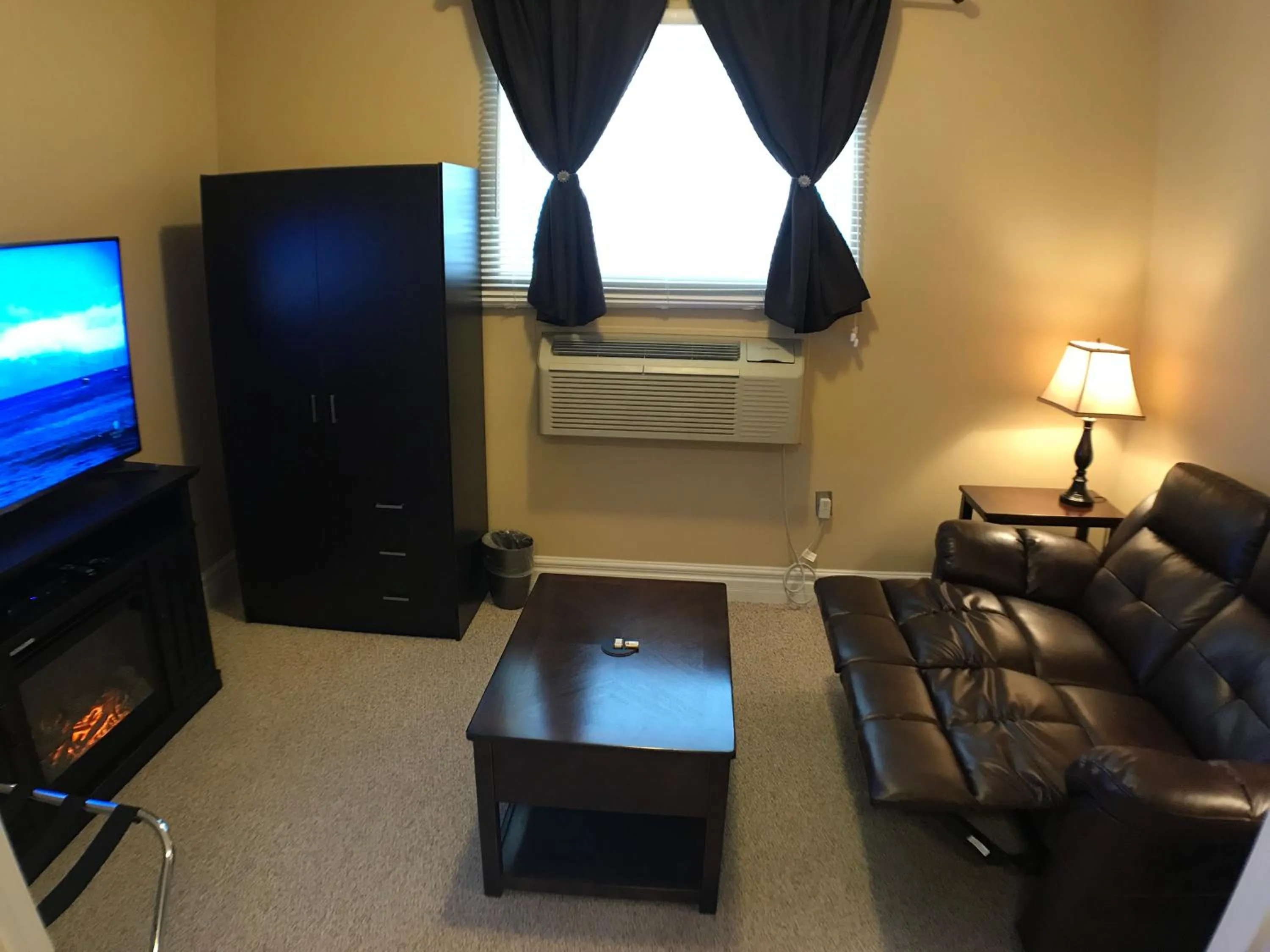 Balsam Suites Boutique Inn & Residence