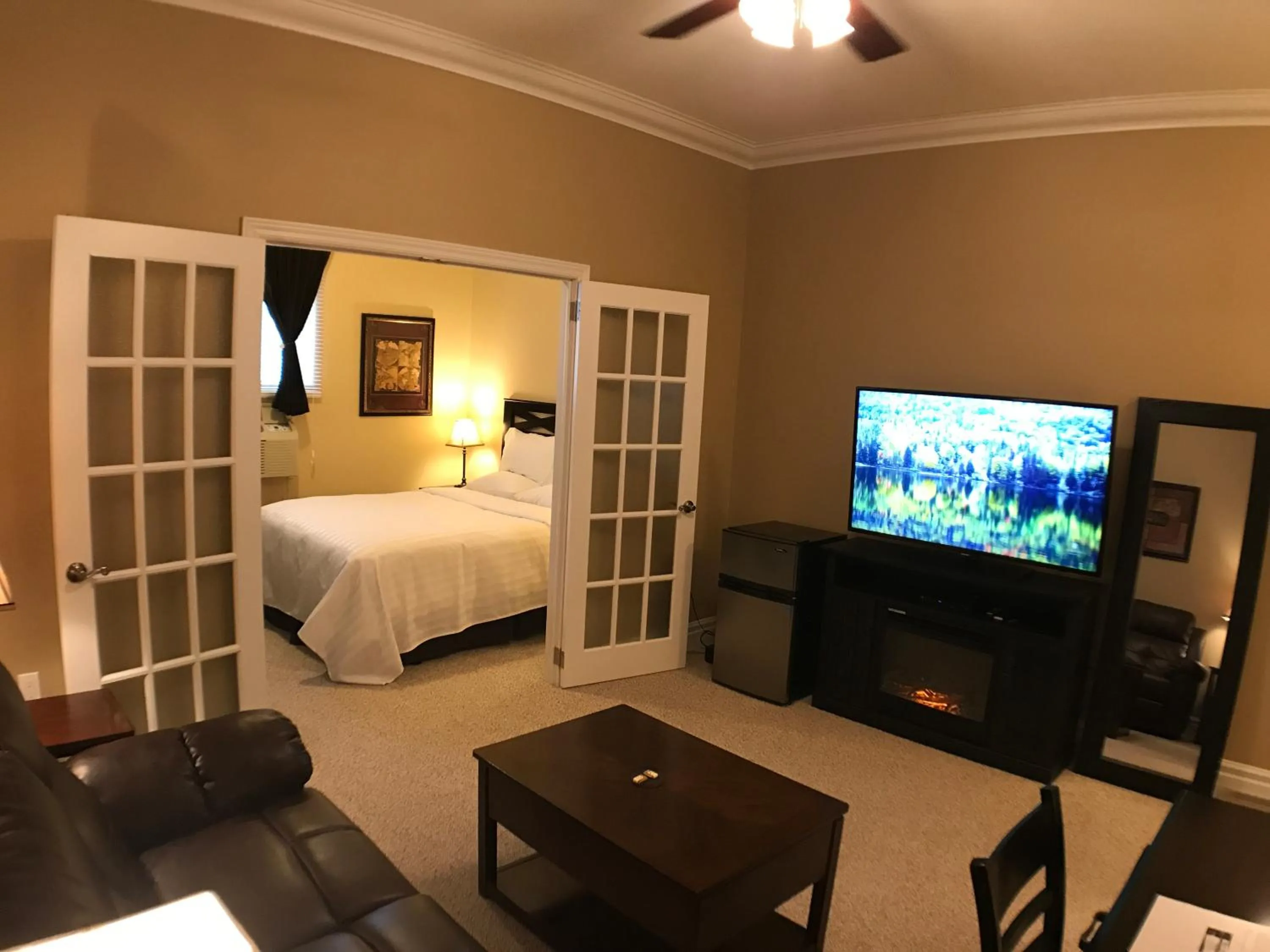 Balsam Suites Boutique Inn & Residence